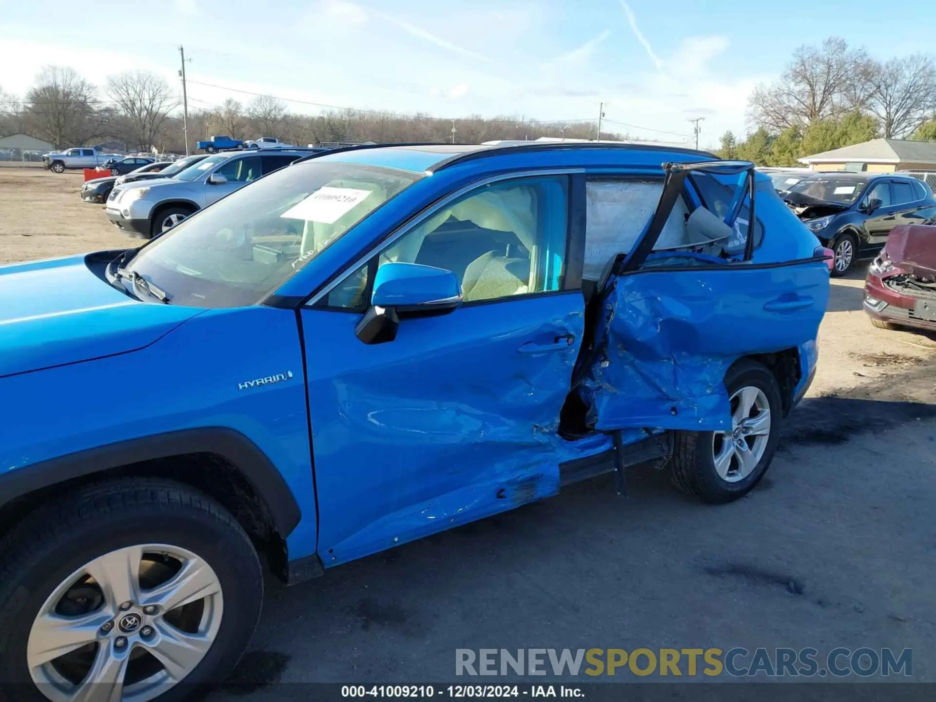 6 fotografías del automóvil dañado JTMRWRFV5KD020186 TOYOTA RAV4 HYBRID 2019
