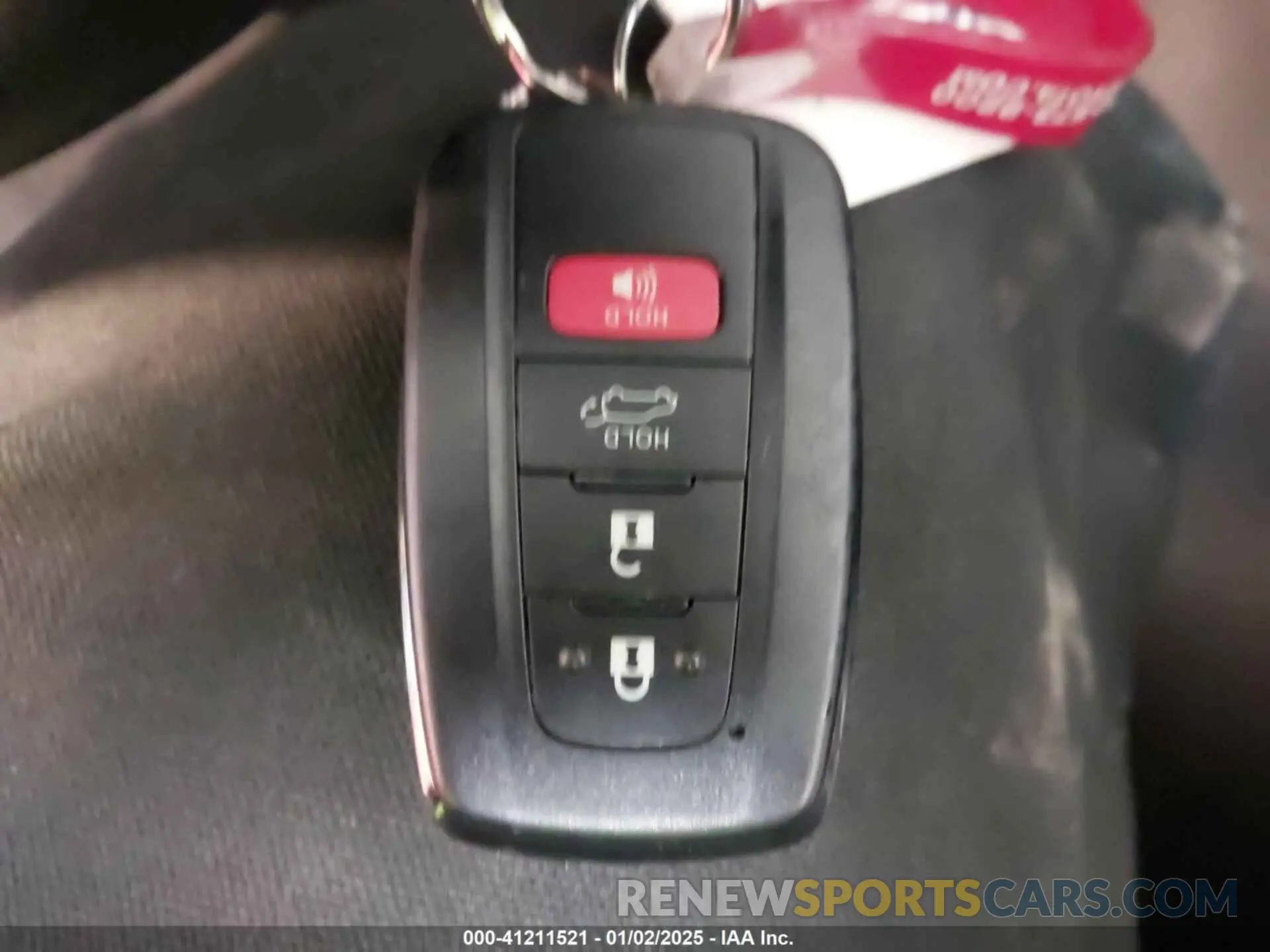 11 fotografías del automóvil dañado JTMRWRFV7KD019914 TOYOTA RAV4 HYBRID 2019