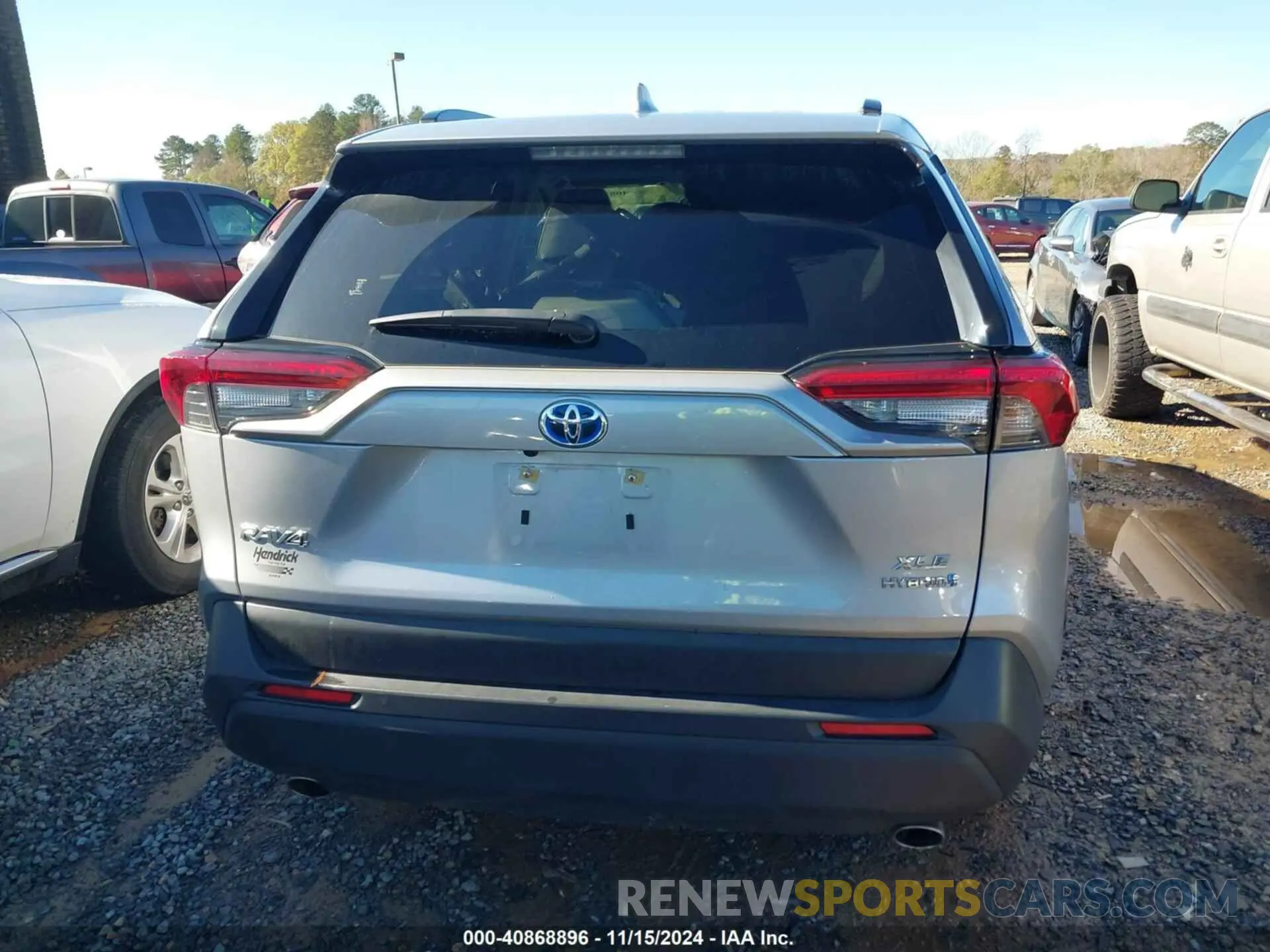 17 fotografías del automóvil dañado JTMRWRFV8KD034079 TOYOTA RAV4 HYBRID 2019