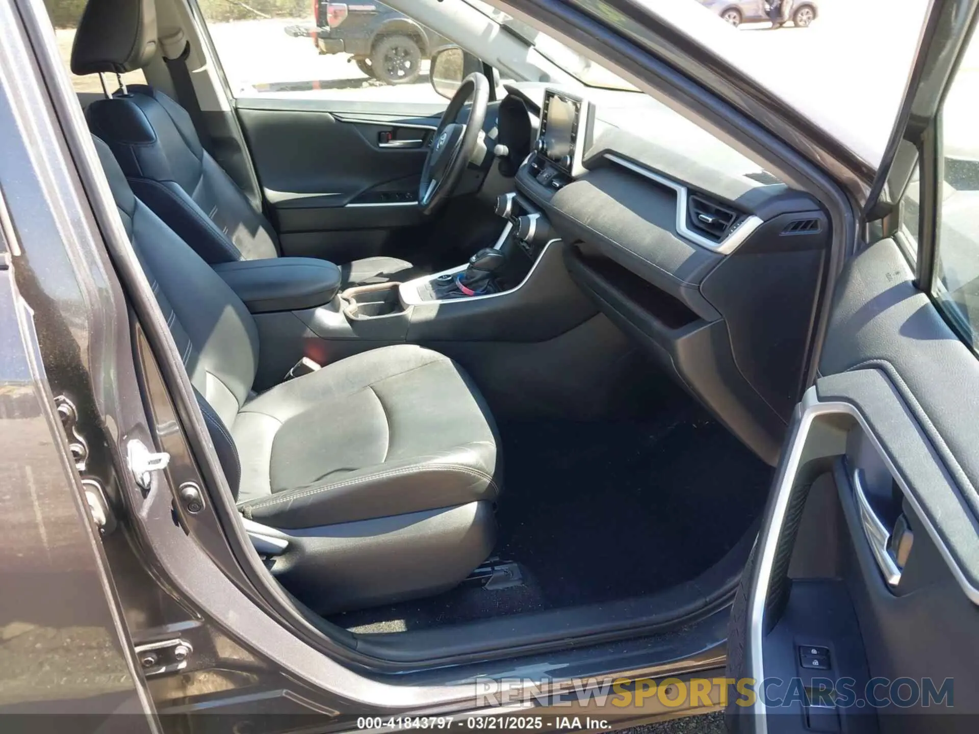 5 fotografías del automóvil dañado 2T3DWRFV3LW086170 TOYOTA RAV4 HYBRID 2020