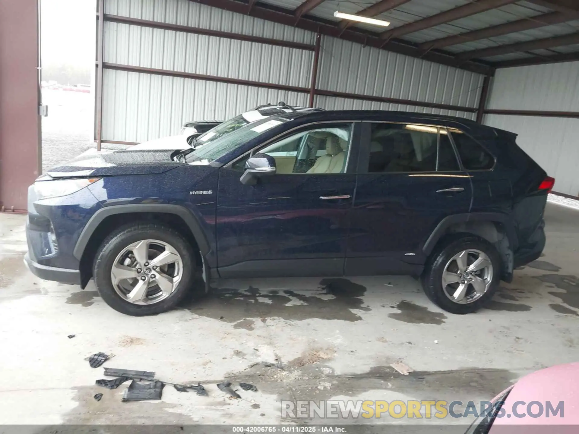 14 fotografías del automóvil dañado 2T3DWRFV5LW053459 TOYOTA RAV4 HYBRID 2020