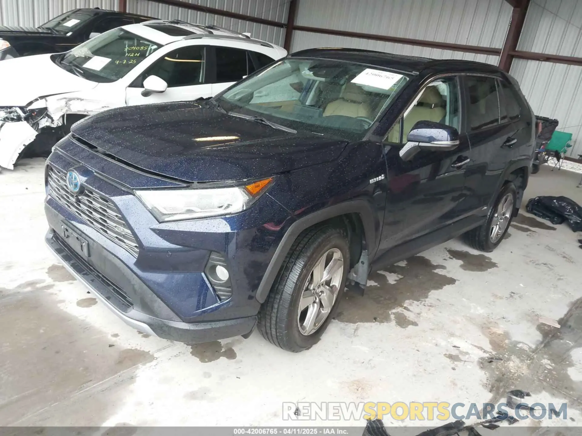 2 fotografías del automóvil dañado 2T3DWRFV5LW053459 TOYOTA RAV4 HYBRID 2020
