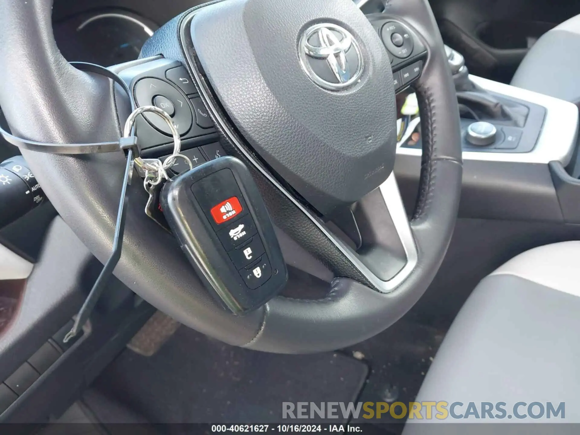 11 fotografías del automóvil dañado 2T3DWRFV5LW075056 TOYOTA RAV4 HYBRID 2020