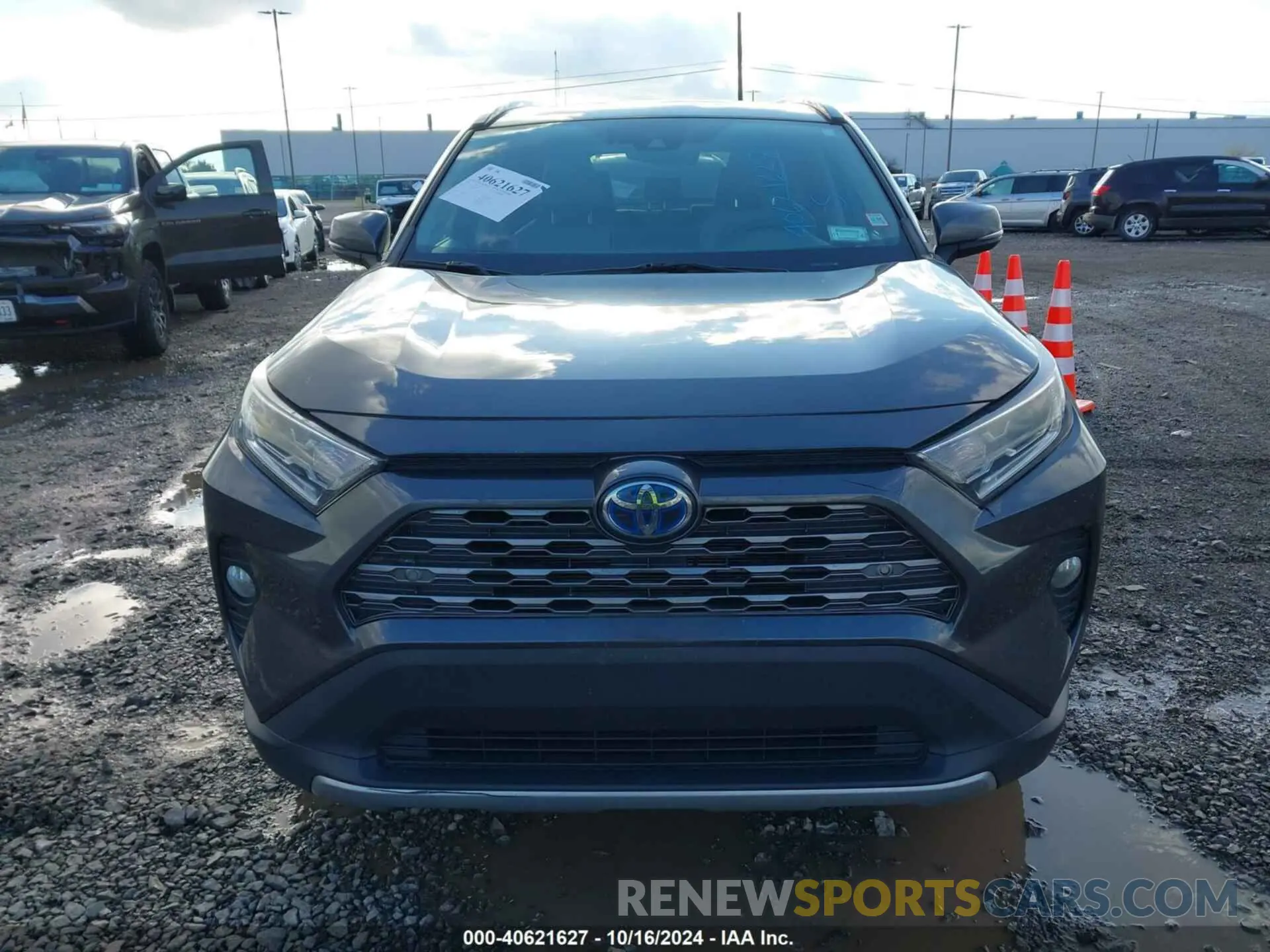 12 fotografías del automóvil dañado 2T3DWRFV5LW075056 TOYOTA RAV4 HYBRID 2020