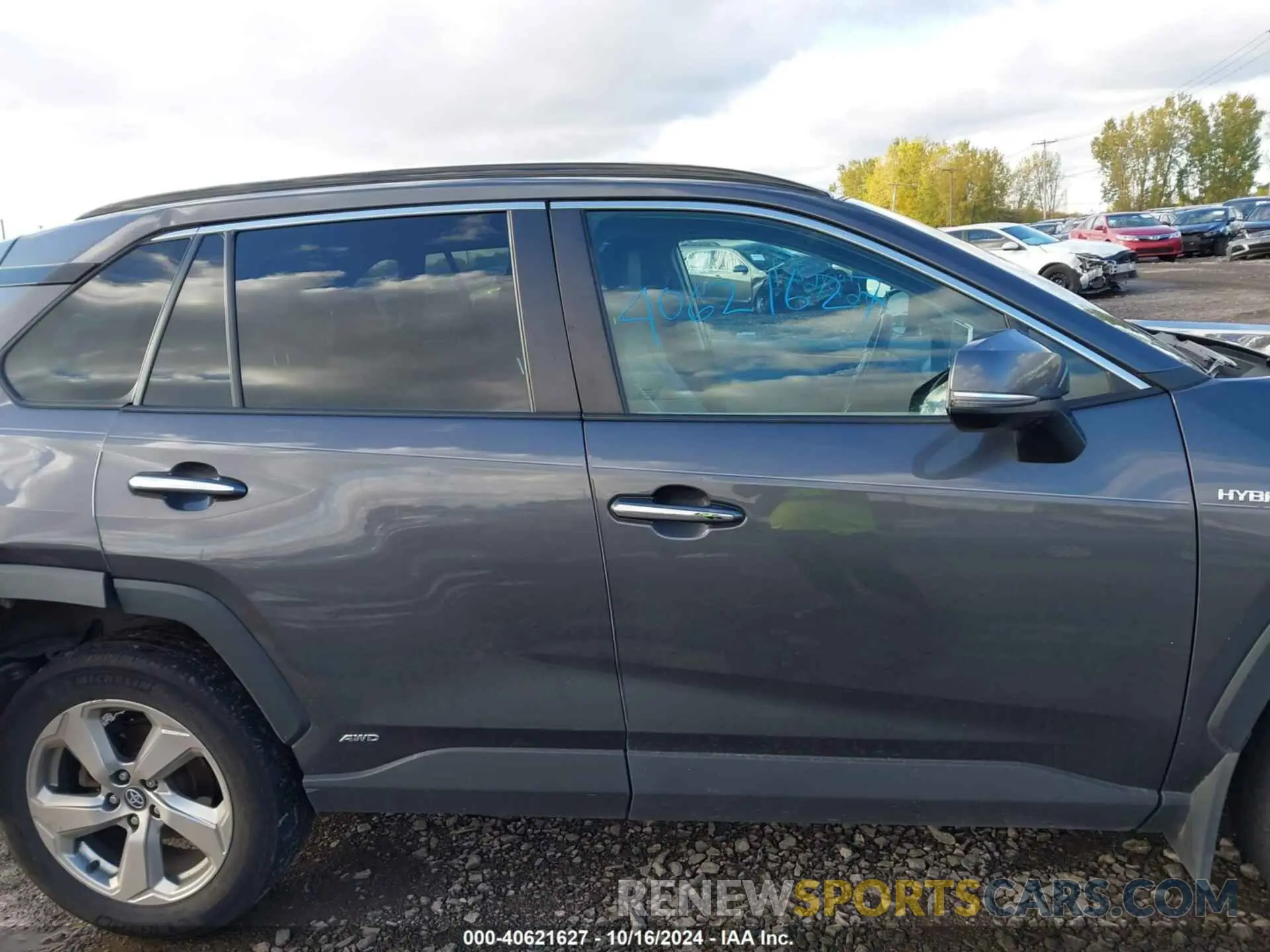 13 fotografías del automóvil dañado 2T3DWRFV5LW075056 TOYOTA RAV4 HYBRID 2020