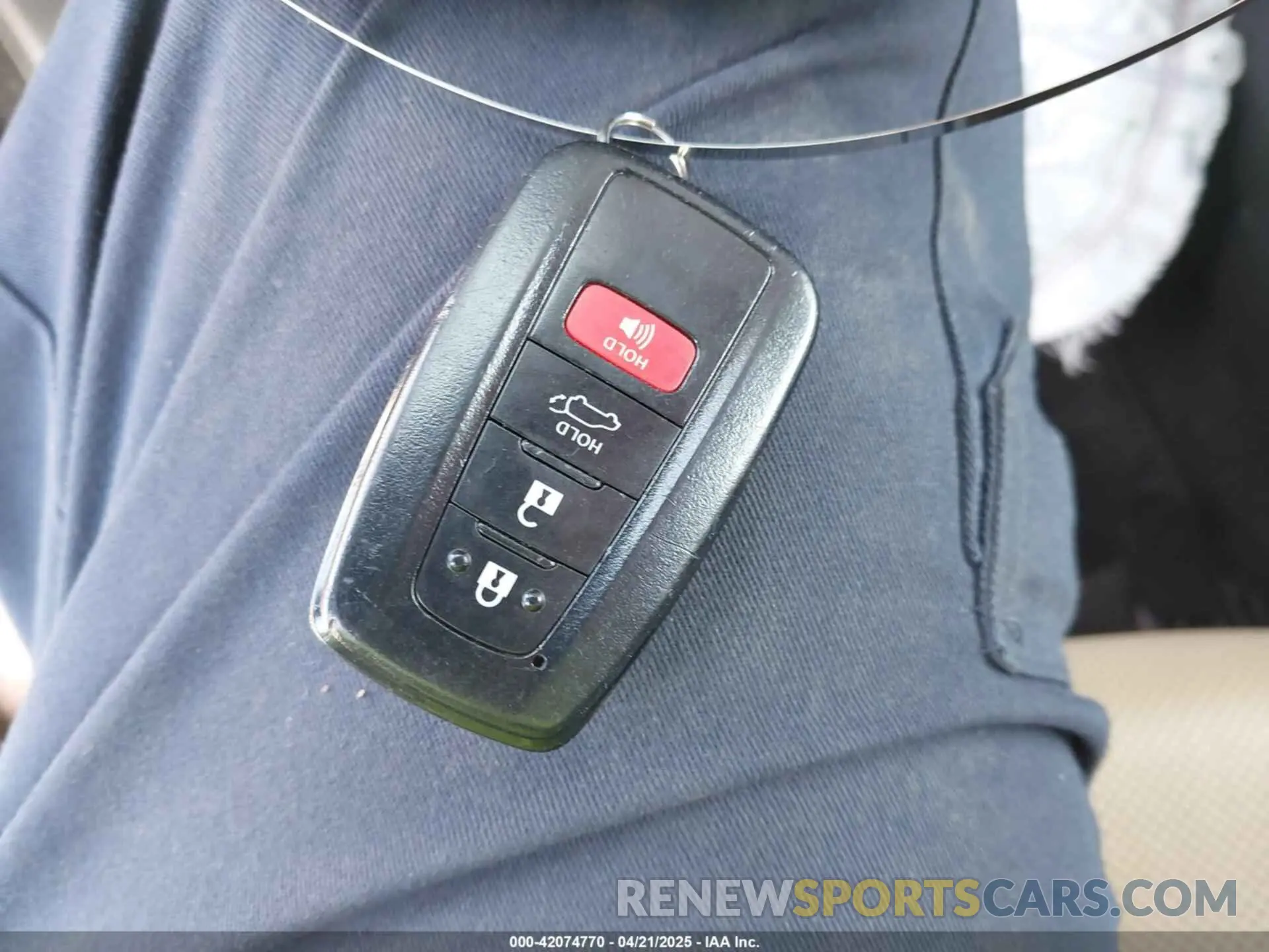 11 fotografías del automóvil dañado 2T3DWRFV6LW071727 TOYOTA RAV4 HYBRID 2020