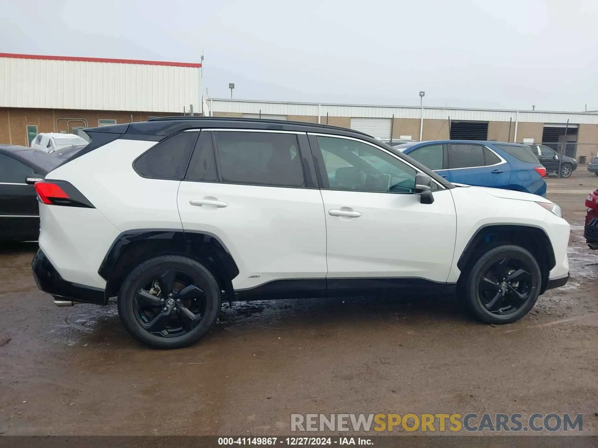 13 fotografías del automóvil dañado 2T3EWRFV3LW073018 TOYOTA RAV4 HYBRID 2020