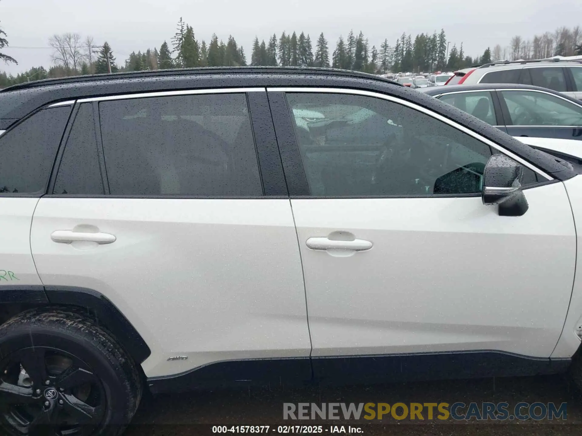 13 fotografías del automóvil dañado 2T3EWRFV5LW083792 TOYOTA RAV4 HYBRID 2020