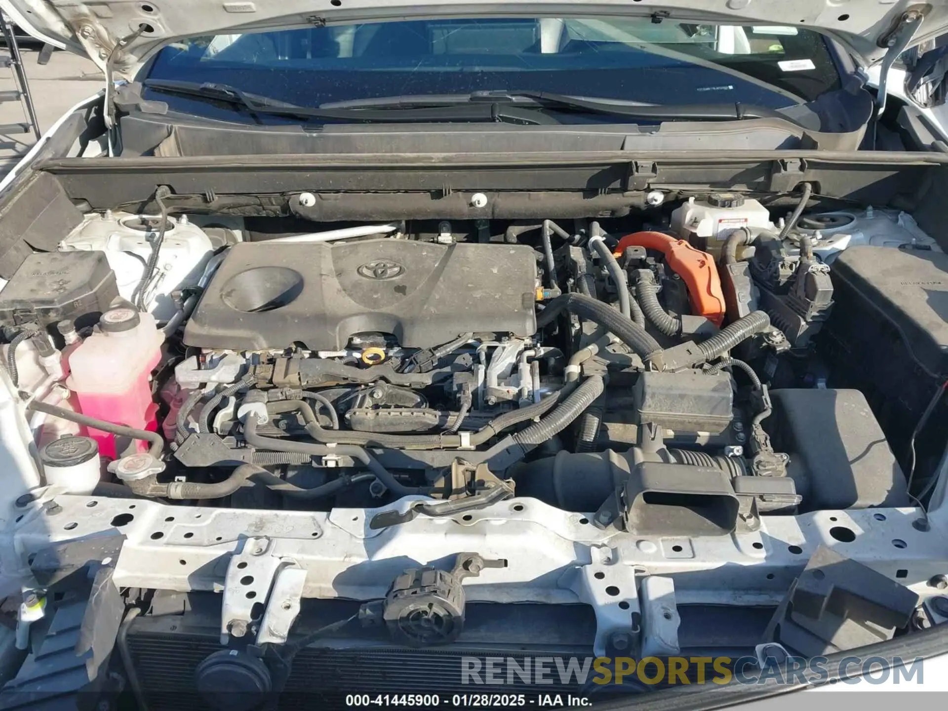 10 fotografías del automóvil dañado 2T3EWRFV9LW050990 TOYOTA RAV4 HYBRID 2020