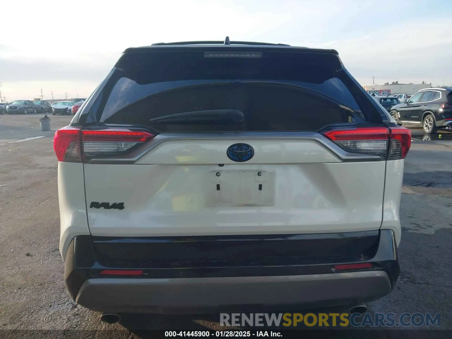 15 fotografías del automóvil dañado 2T3EWRFV9LW050990 TOYOTA RAV4 HYBRID 2020