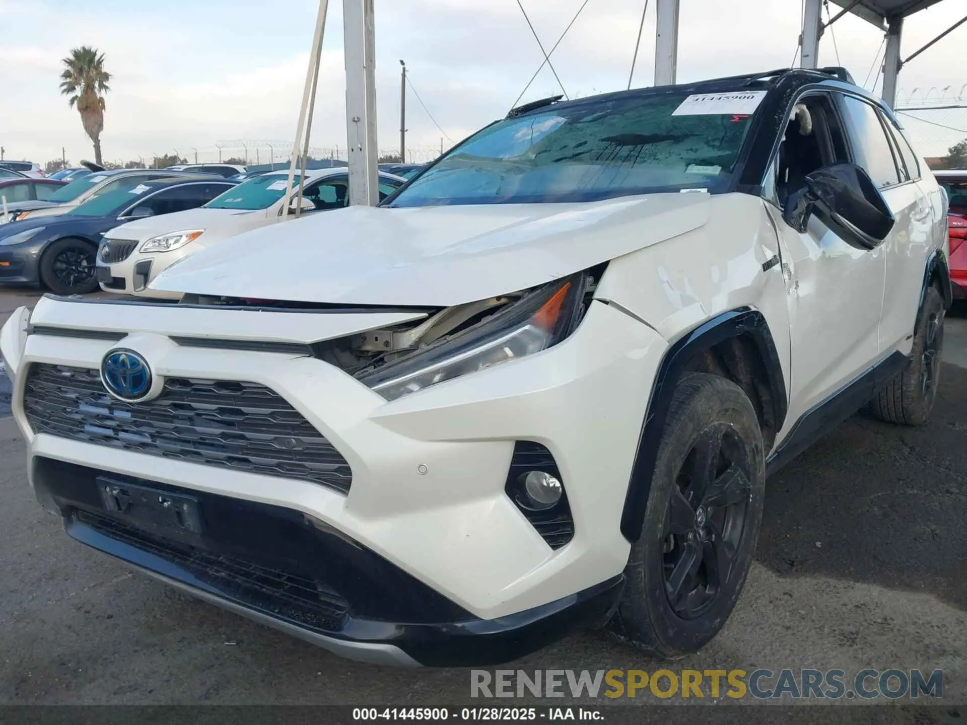 2 fotografías del automóvil dañado 2T3EWRFV9LW050990 TOYOTA RAV4 HYBRID 2020