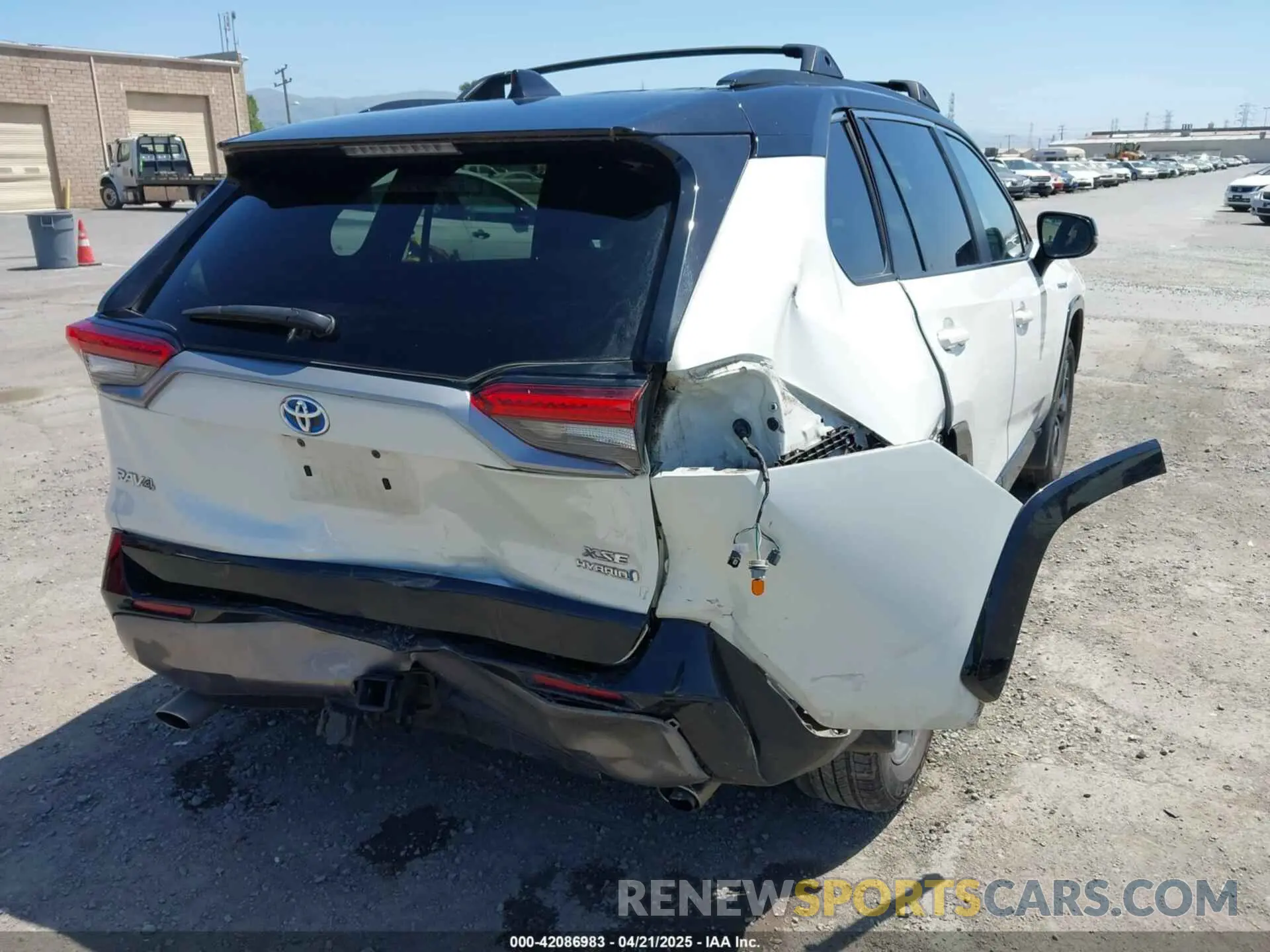 6 fotografías del automóvil dañado 2T3EWRFV9LW088977 TOYOTA RAV4 HYBRID 2020