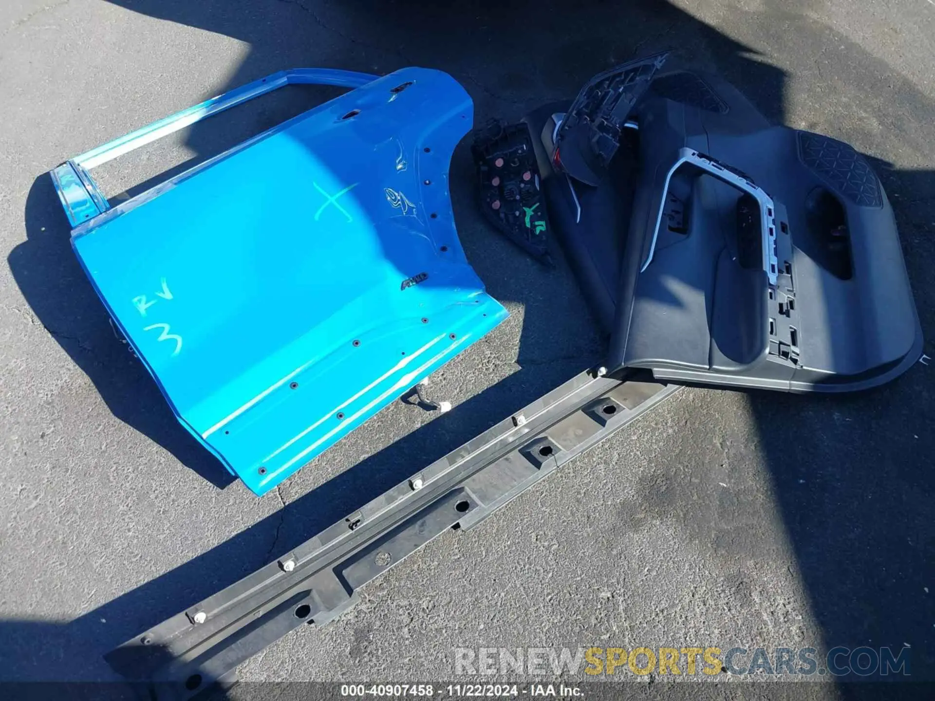 12 fotografías del automóvil dañado 2T3LWRFV7LW051871 TOYOTA RAV4 HYBRID 2020