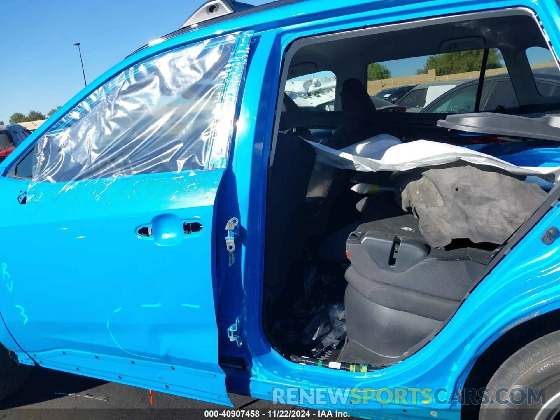 15 fotografías del automóvil dañado 2T3LWRFV7LW051871 TOYOTA RAV4 HYBRID 2020