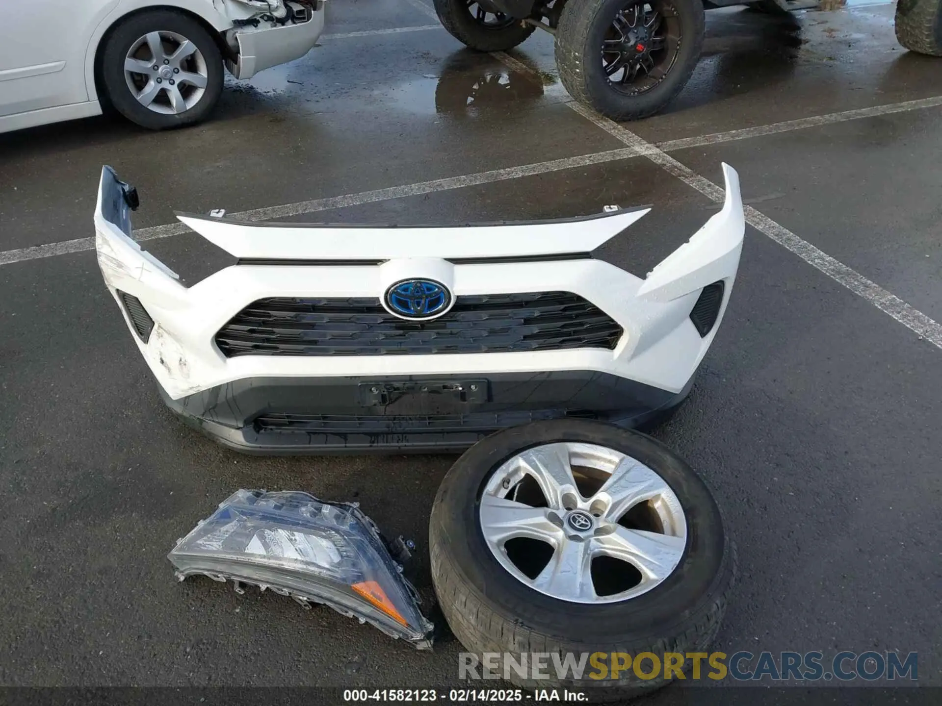 12 fotografías del automóvil dañado 2T3MWRFV4LW091023 TOYOTA RAV4 HYBRID 2020