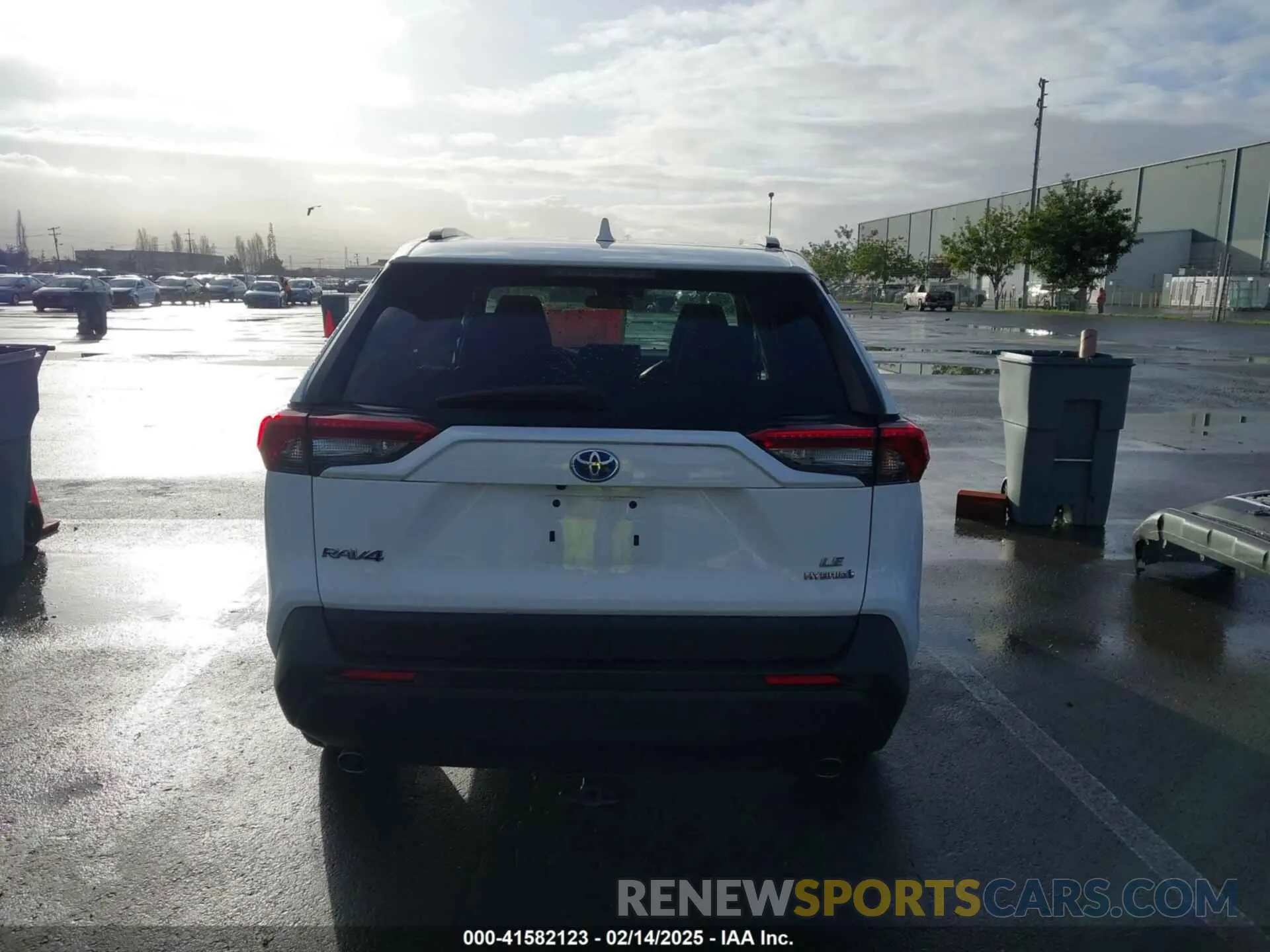 17 fotografías del automóvil dañado 2T3MWRFV4LW091023 TOYOTA RAV4 HYBRID 2020