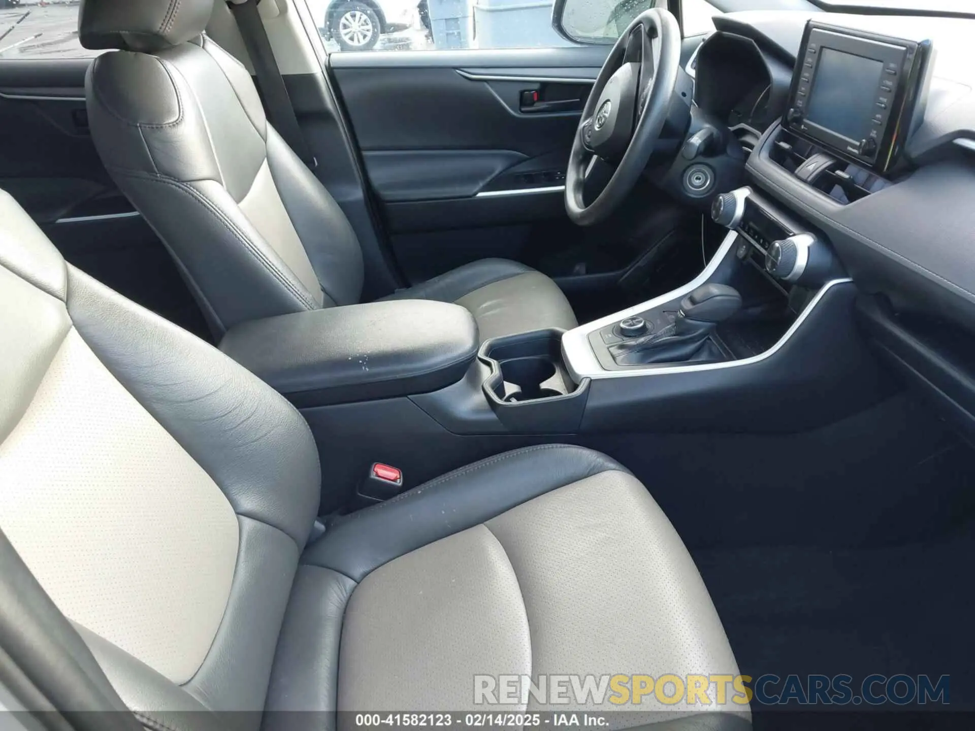 5 fotografías del automóvil dañado 2T3MWRFV4LW091023 TOYOTA RAV4 HYBRID 2020