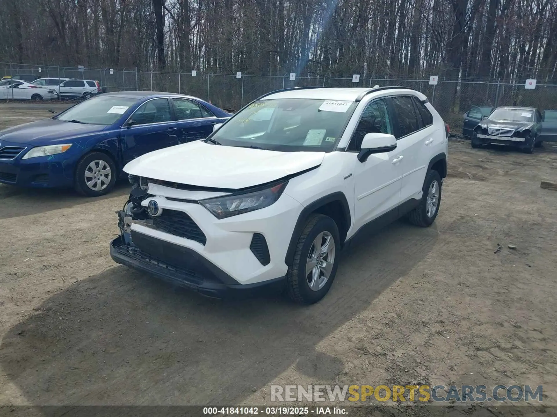 2 fotografías del automóvil dañado 2T3MWRFV7LW050403 TOYOTA RAV4 HYBRID 2020