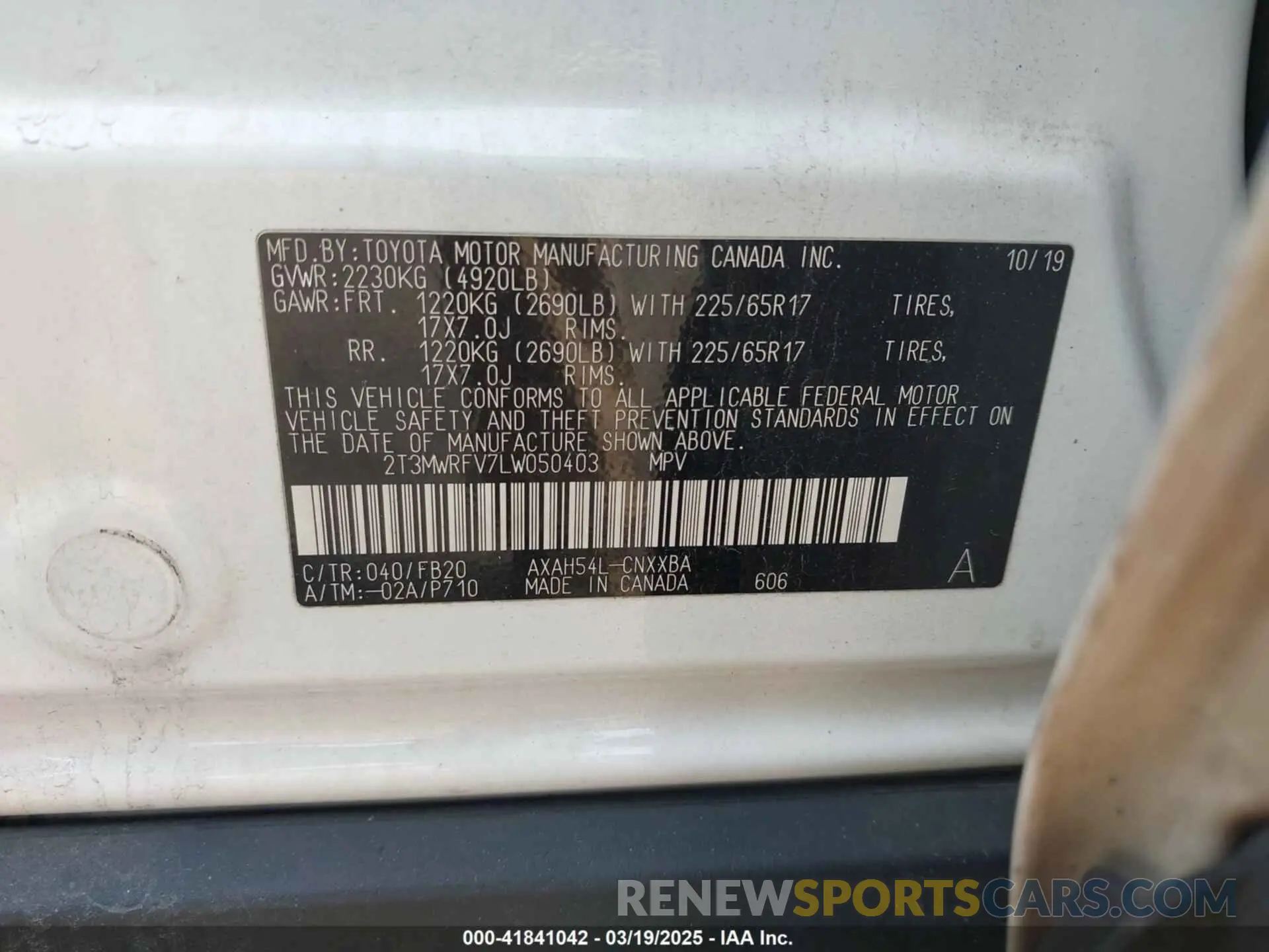 9 fotografías del automóvil dañado 2T3MWRFV7LW050403 TOYOTA RAV4 HYBRID 2020
