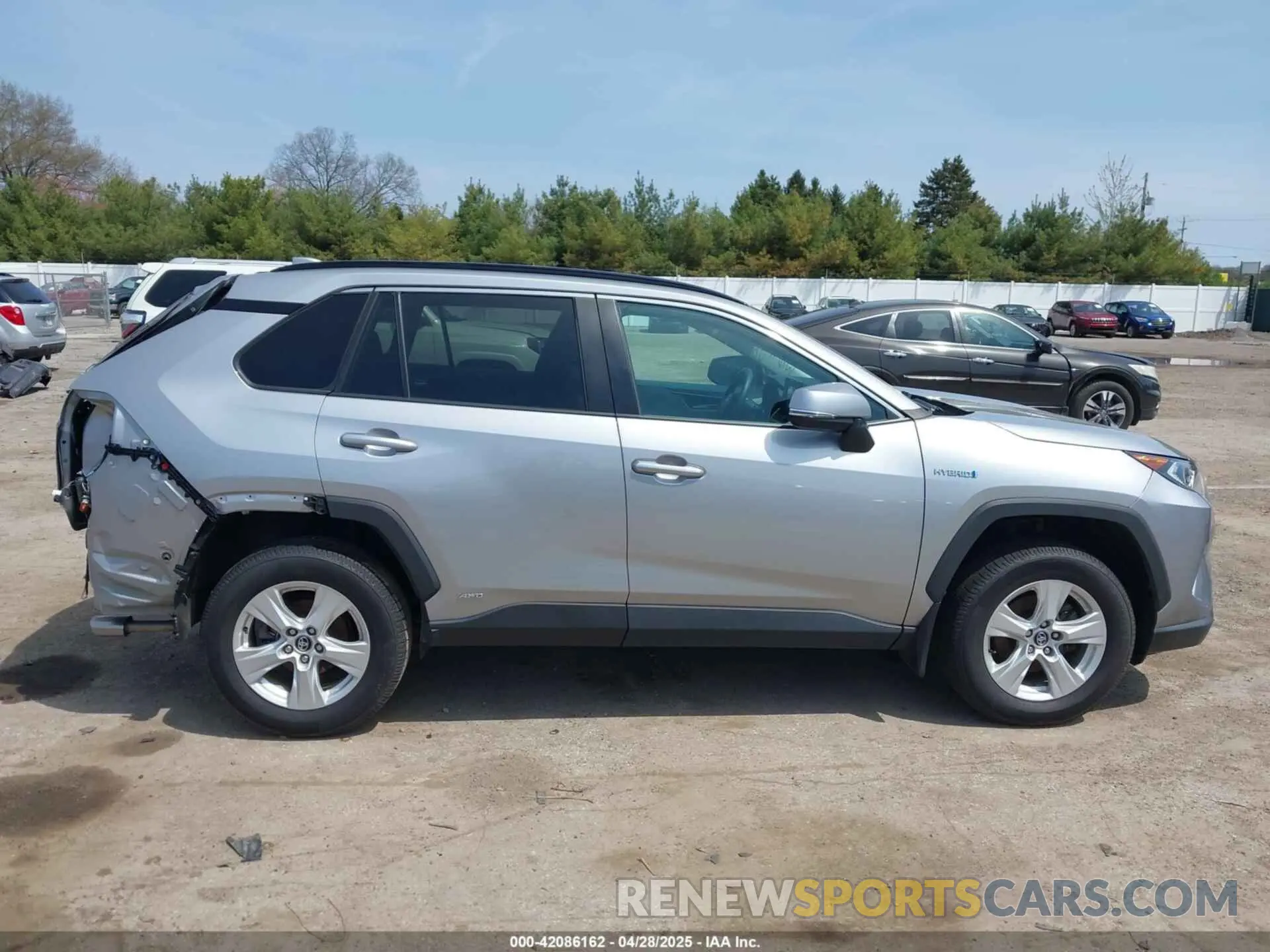 14 fotografías del automóvil dañado 2T3RWRFV1LW095424 TOYOTA RAV4 HYBRID 2020