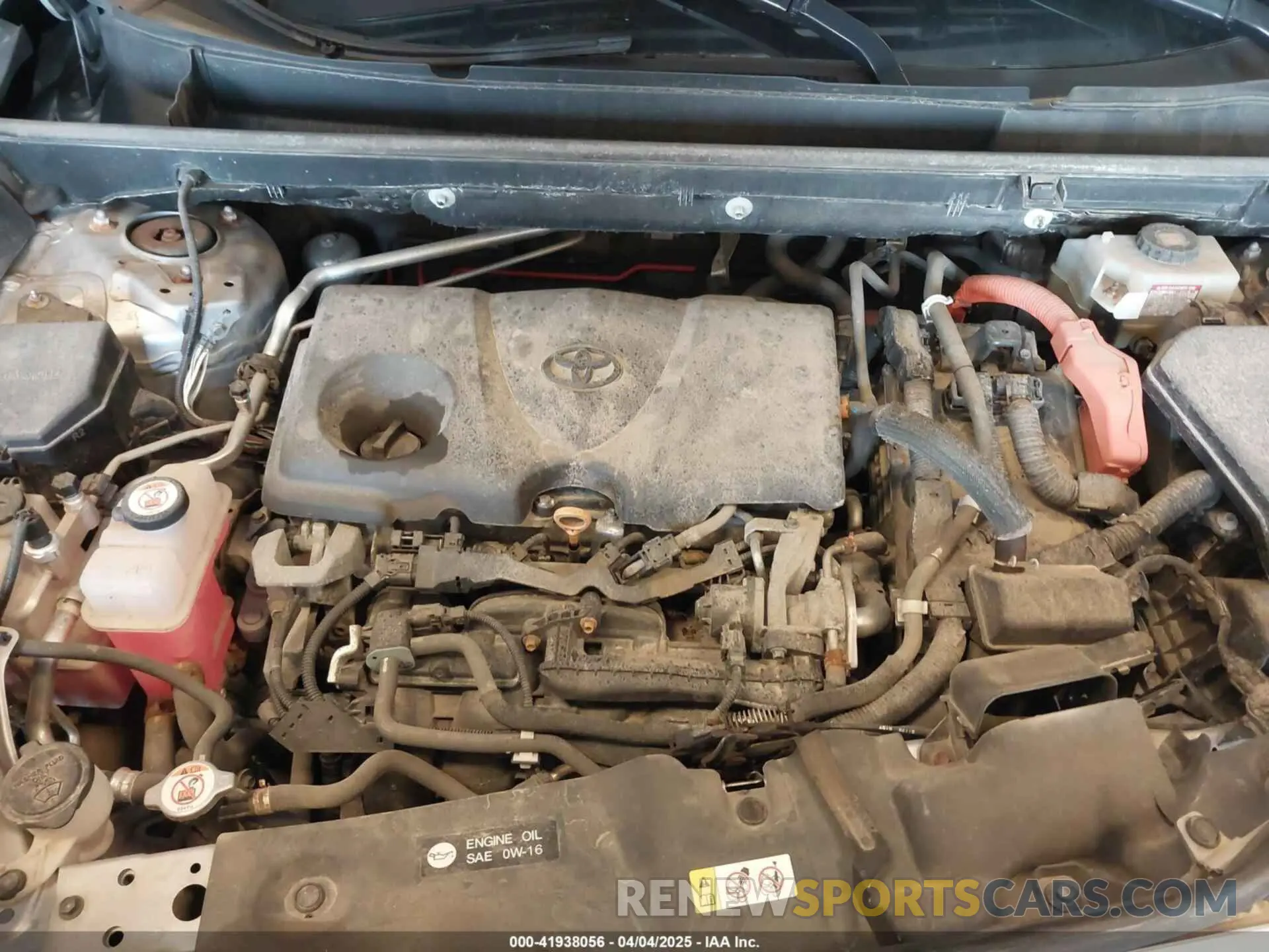 10 fotografías del automóvil dañado 2T3RWRFV2LW050105 TOYOTA RAV4 HYBRID 2020