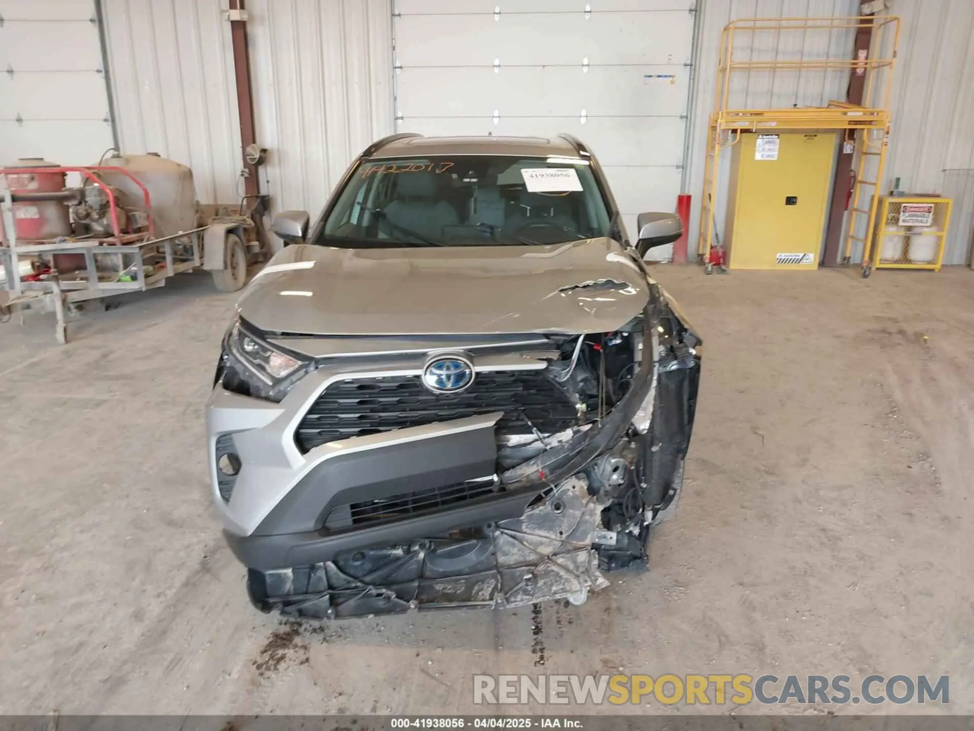 12 fotografías del automóvil dañado 2T3RWRFV2LW050105 TOYOTA RAV4 HYBRID 2020