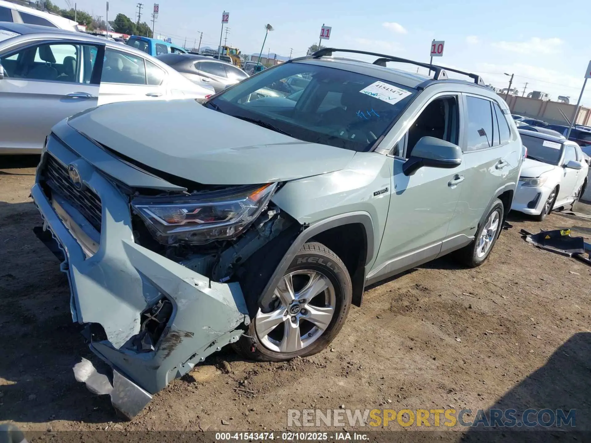 2 fotografías del automóvil dañado 2T3RWRFV2LW050802 TOYOTA RAV4 HYBRID 2020