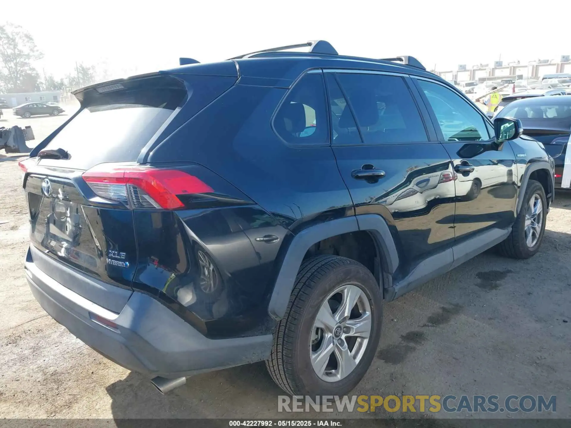 4 fotografías del automóvil dañado 2T3RWRFV3LW076891 TOYOTA RAV4 HYBRID 2020