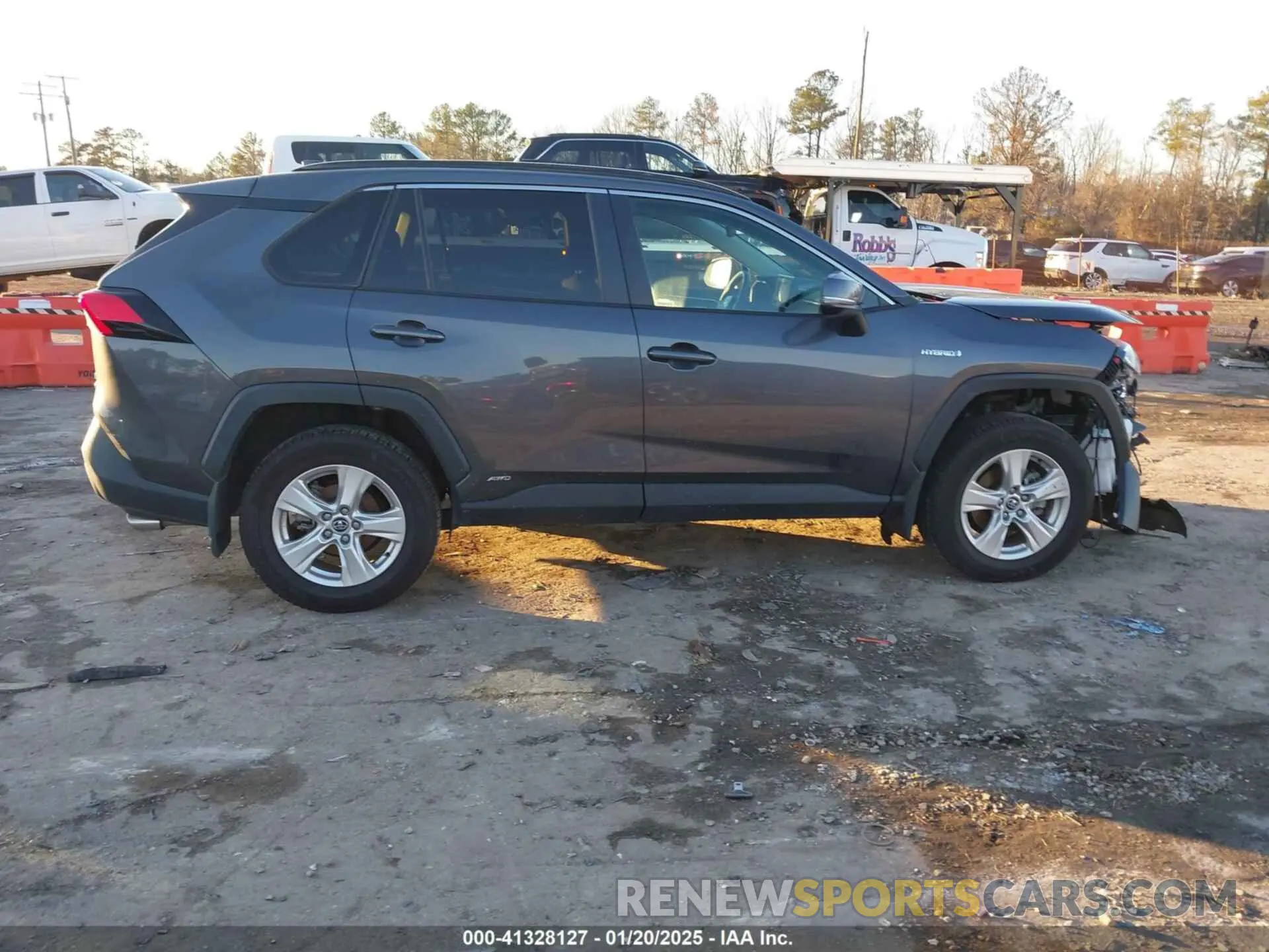 13 fotografías del automóvil dañado 2T3RWRFV4LW077855 TOYOTA RAV4 HYBRID 2020