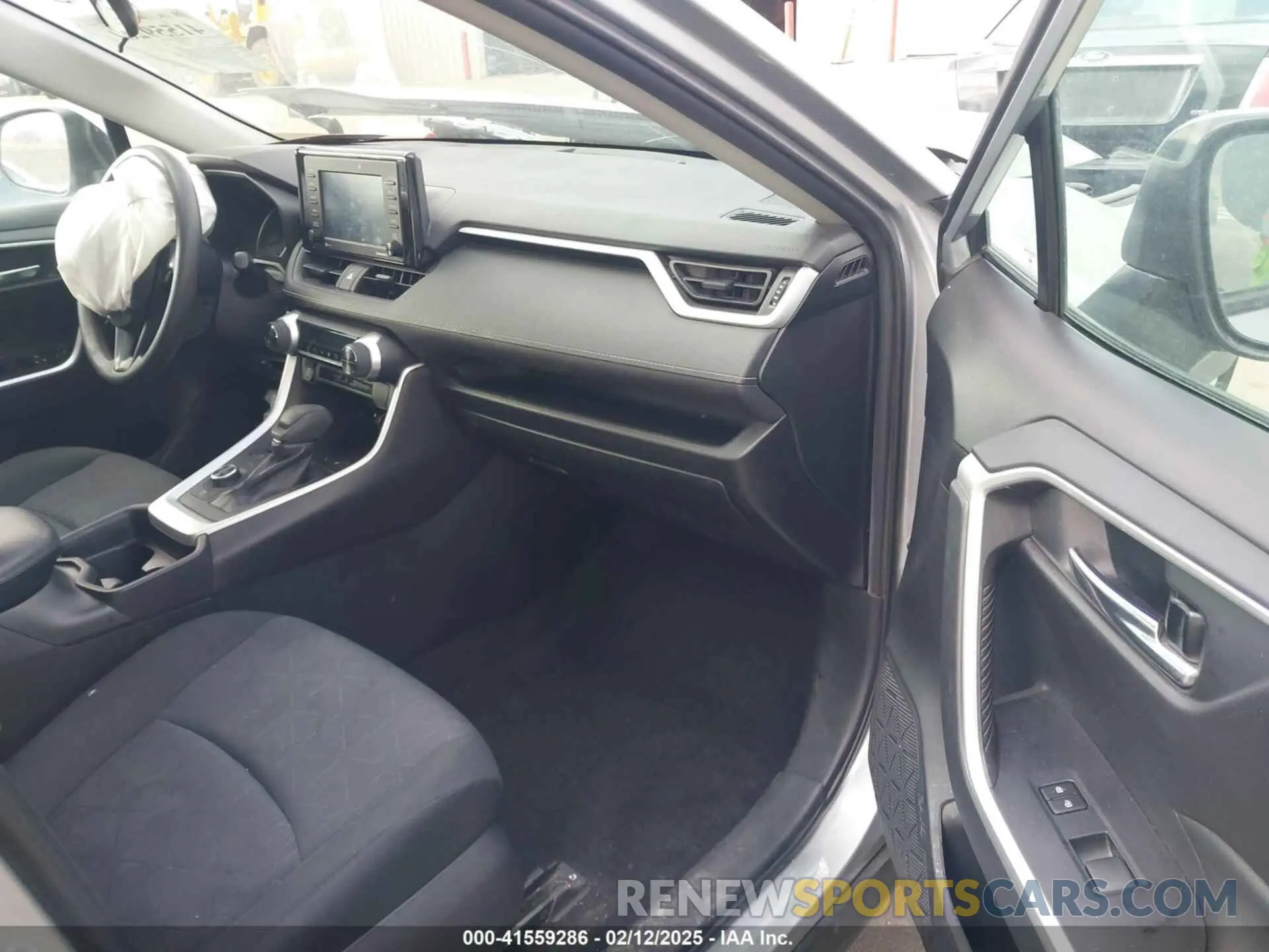5 fotografías del automóvil dañado 2T3RWRFV6LW079199 TOYOTA RAV4 HYBRID 2020
