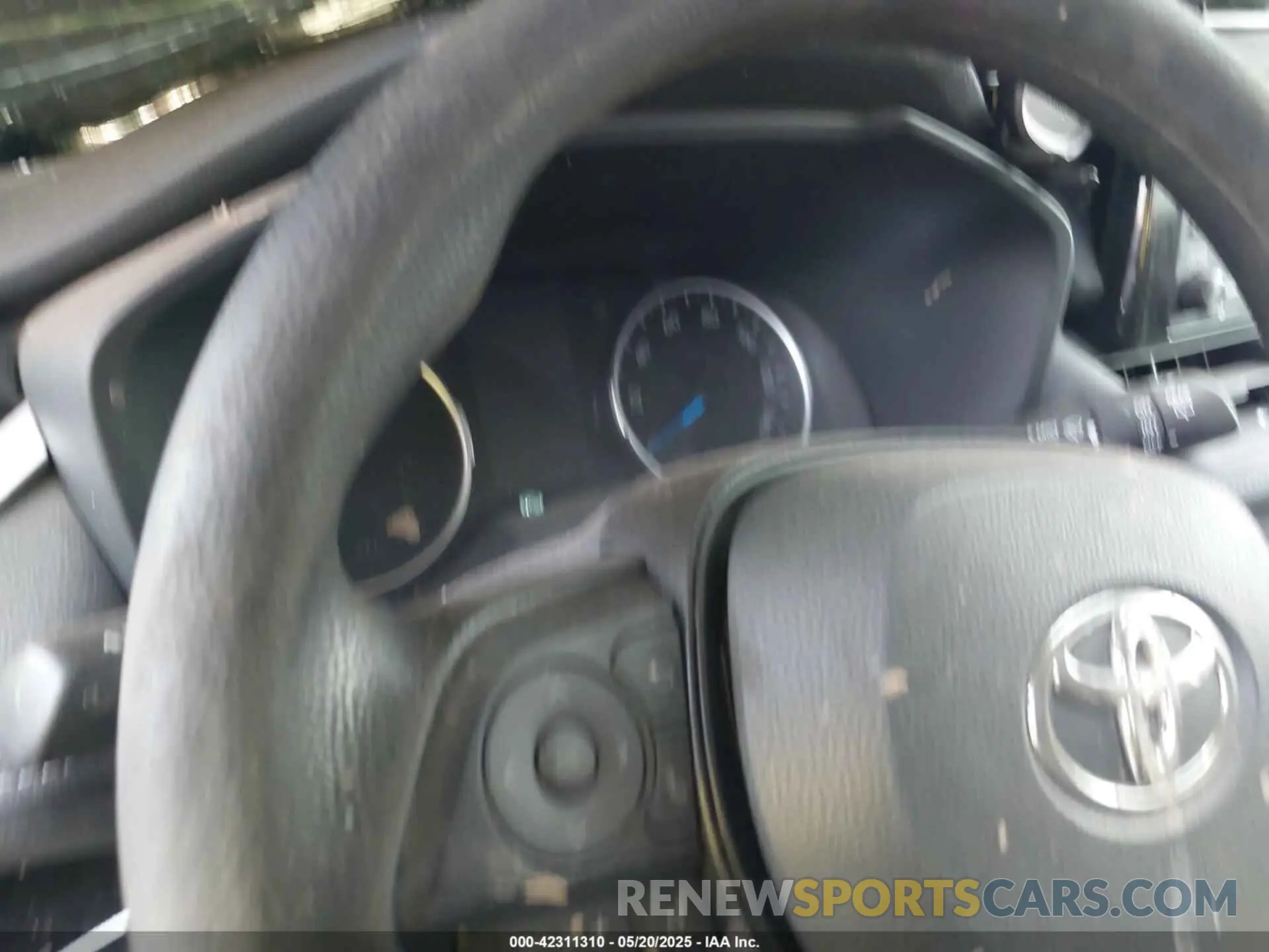 7 fotografías del automóvil dañado 2T3RWRFV7LW094892 TOYOTA RAV4 HYBRID 2020