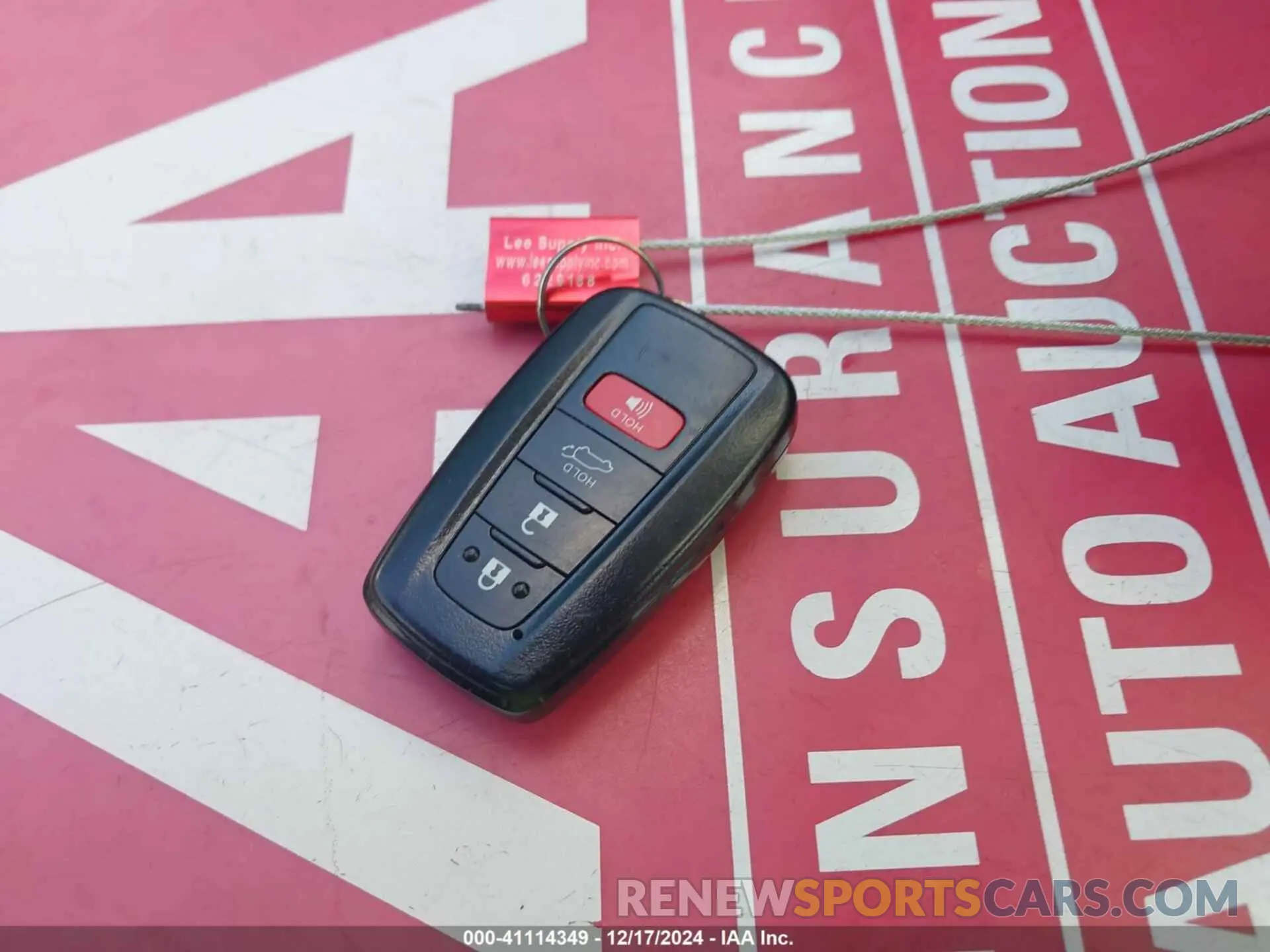 11 fotografías del automóvil dañado 4T3EWRFV6LU004095 TOYOTA RAV4 HYBRID 2020