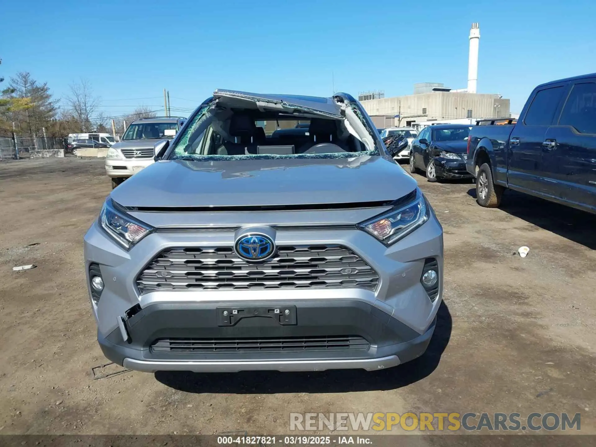 12 fotografías del automóvil dañado JTMD6RFV8LD005550 TOYOTA RAV4 HYBRID 2020