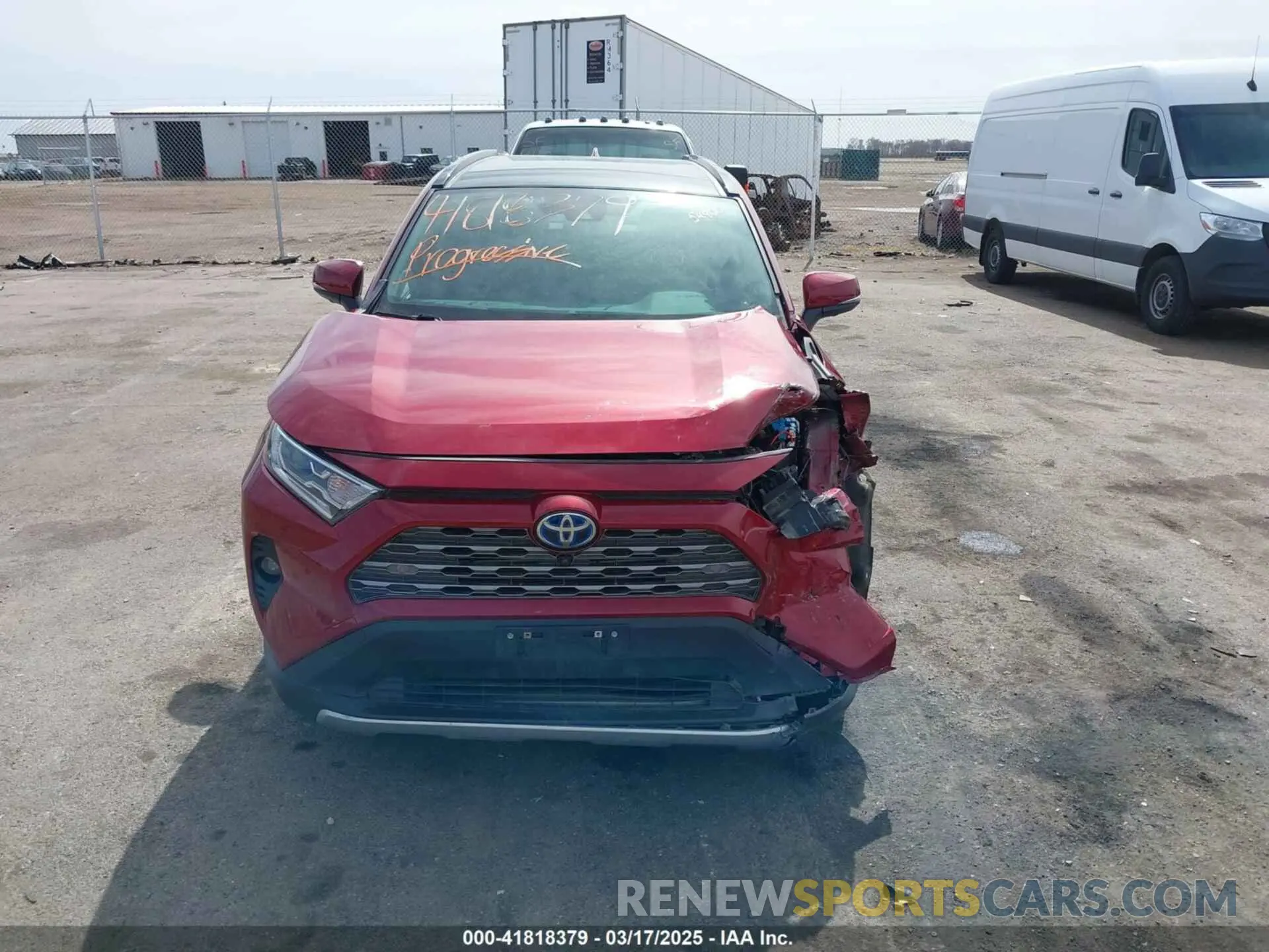 12 fotografías del automóvil dañado JTMDWRFV2LD550305 TOYOTA RAV4 HYBRID 2020