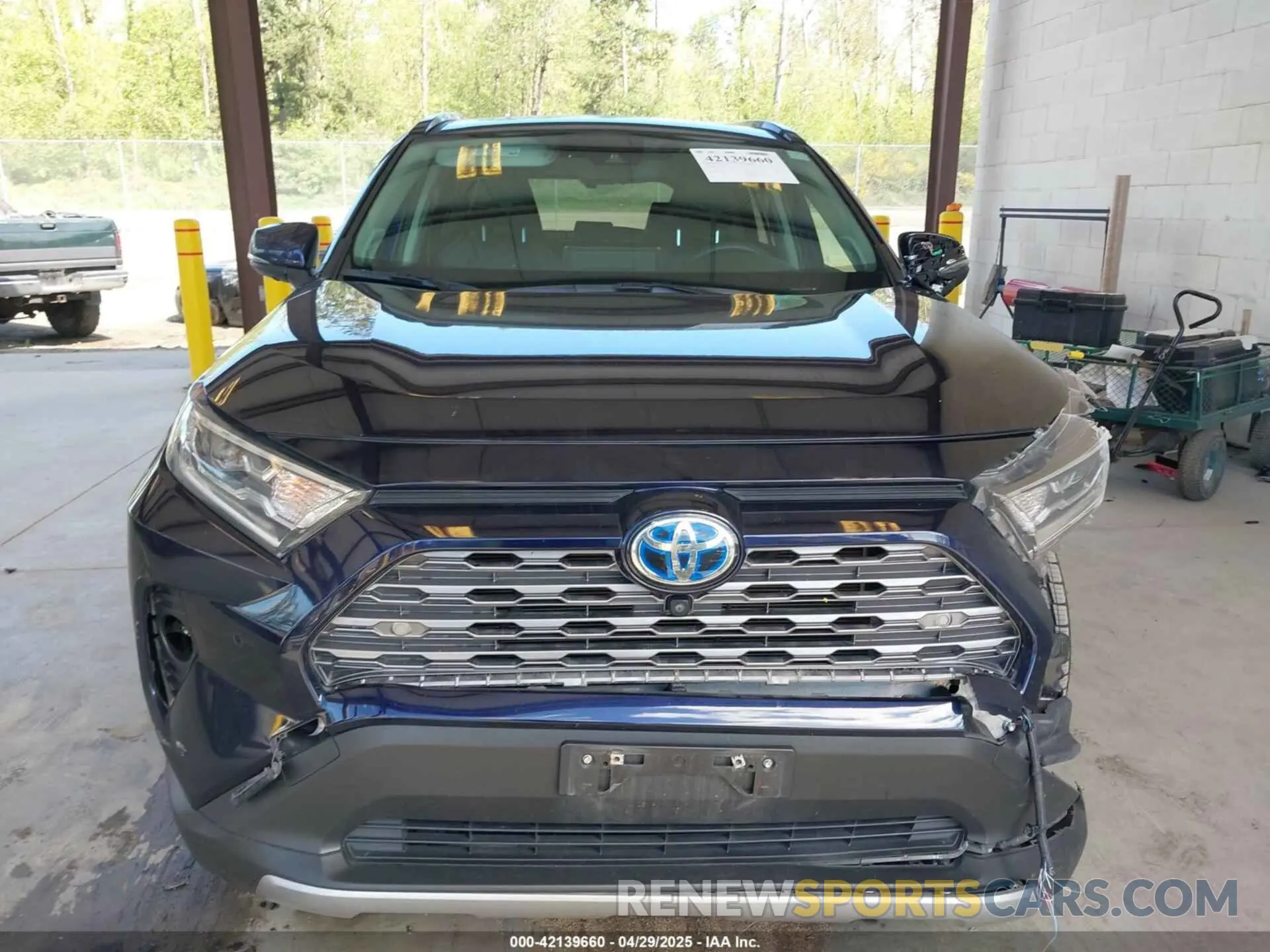 12 fotografías del automóvil dañado JTMDWRFV4LD527463 TOYOTA RAV4 HYBRID 2020