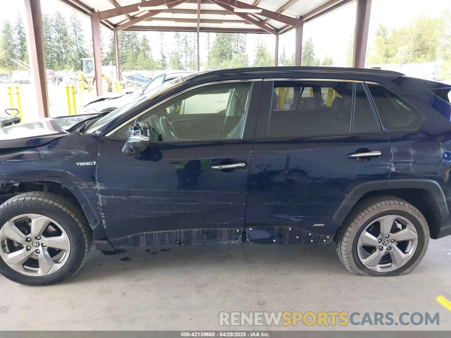 14 fotografías del automóvil dañado JTMDWRFV4LD527463 TOYOTA RAV4 HYBRID 2020