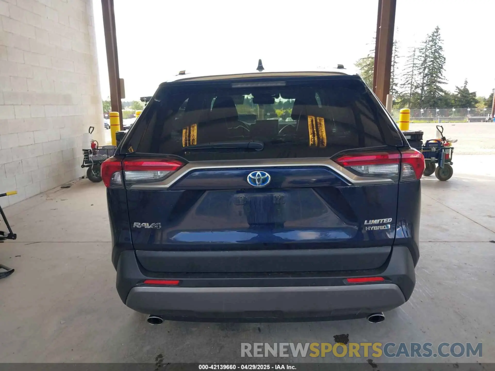 16 fotografías del automóvil dañado JTMDWRFV4LD527463 TOYOTA RAV4 HYBRID 2020