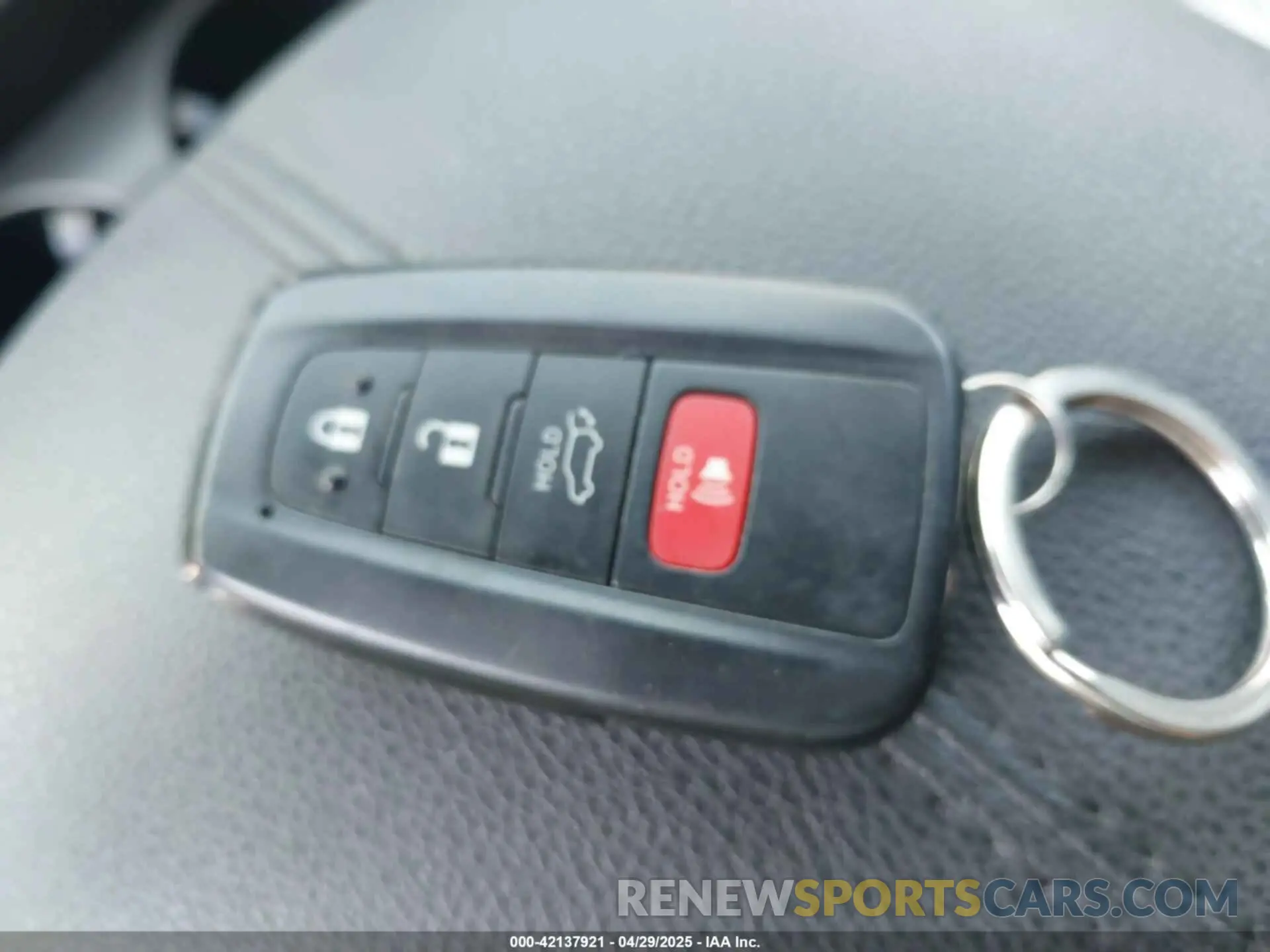 11 fotografías del automóvil dañado JTMDWRFV5LD065253 TOYOTA RAV4 HYBRID 2020