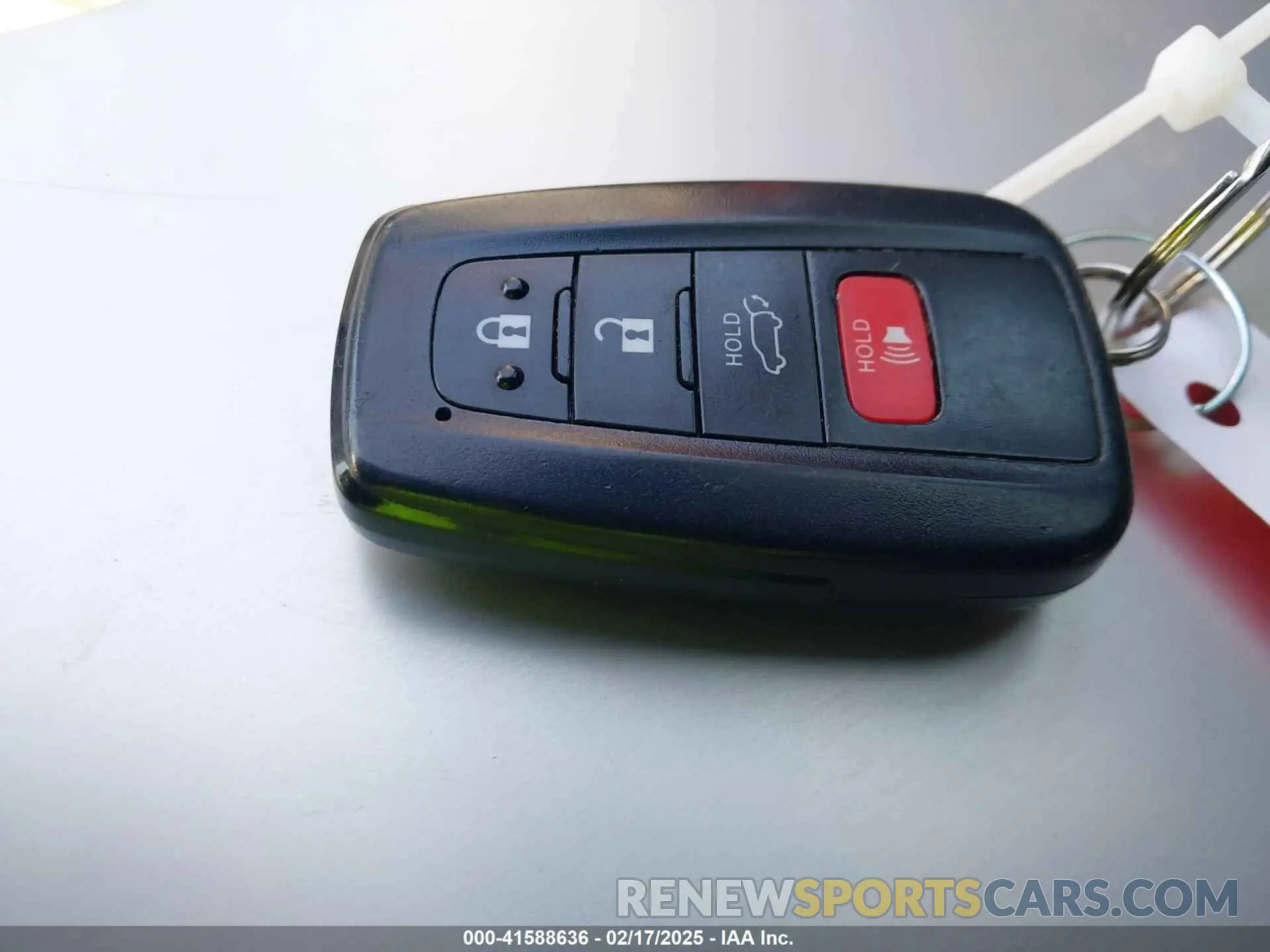 11 fotografías del automóvil dañado JTMDWRFV5LD546085 TOYOTA RAV4 HYBRID 2020