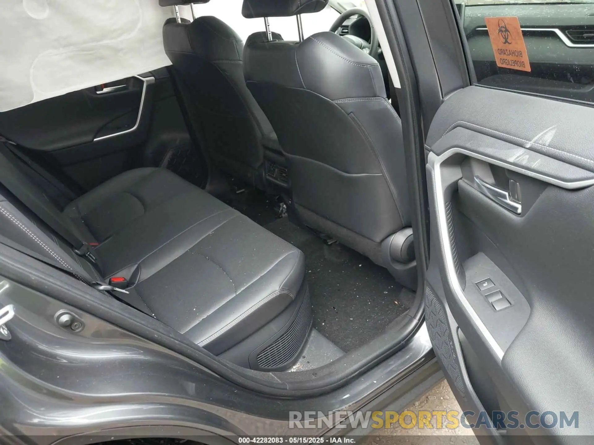 8 fotografías del automóvil dañado JTMDWRFVXLD529234 TOYOTA RAV4 HYBRID 2020