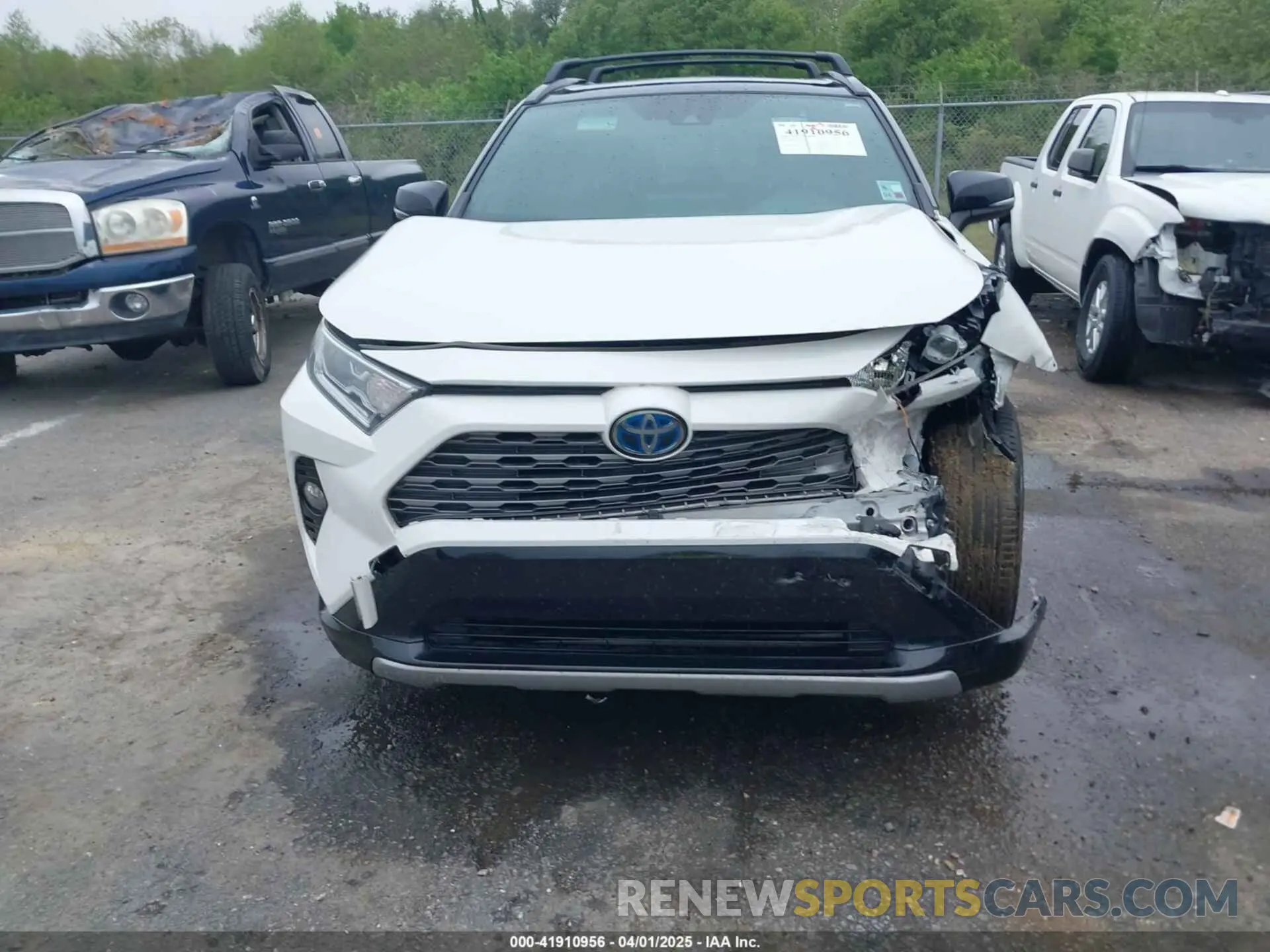 12 fotografías del automóvil dañado JTME6RFV9LJ001772 TOYOTA RAV4 HYBRID 2020
