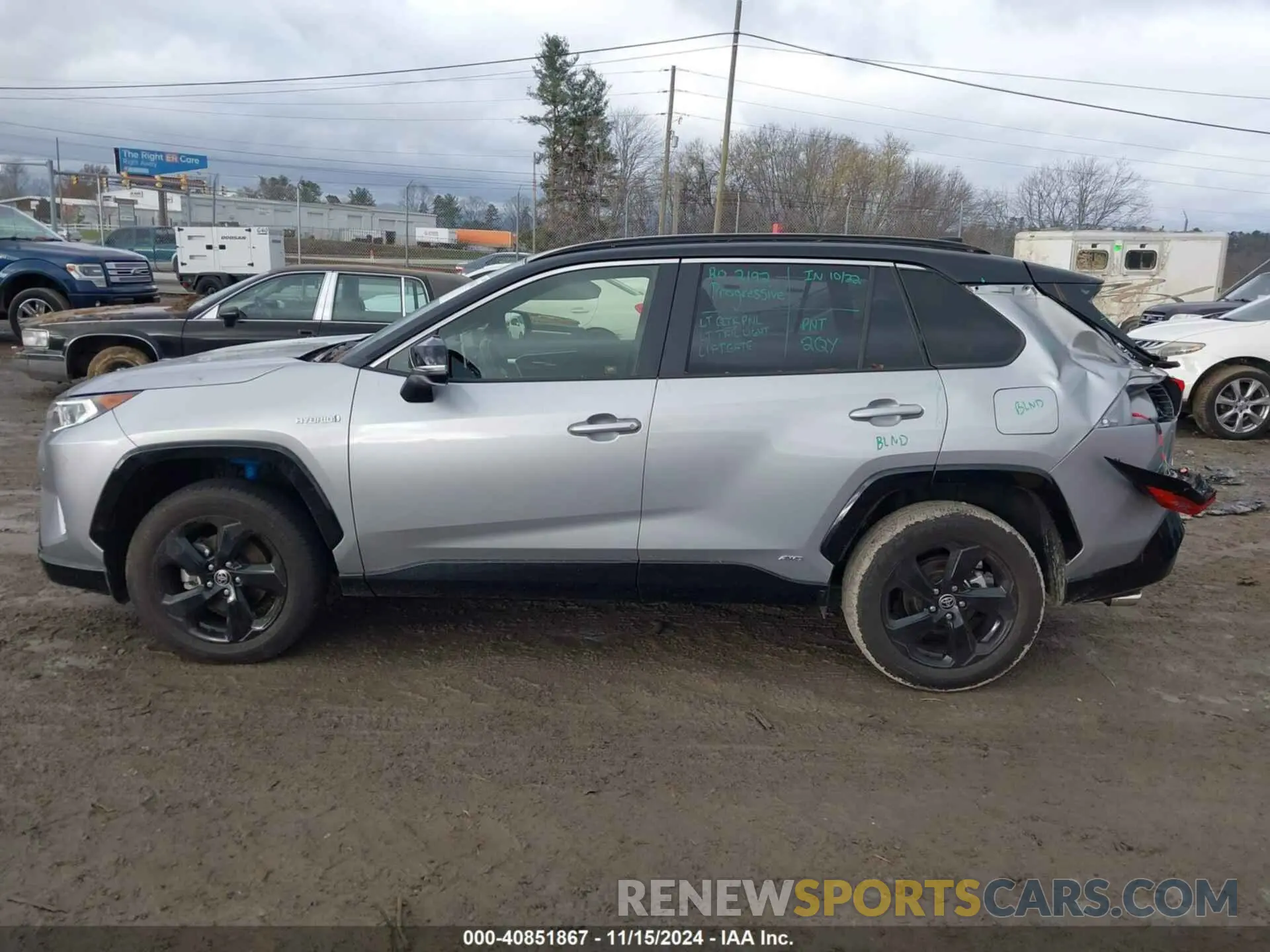 14 fotografías del automóvil dañado JTMEWRFV2LJ038369 TOYOTA RAV4 HYBRID 2020