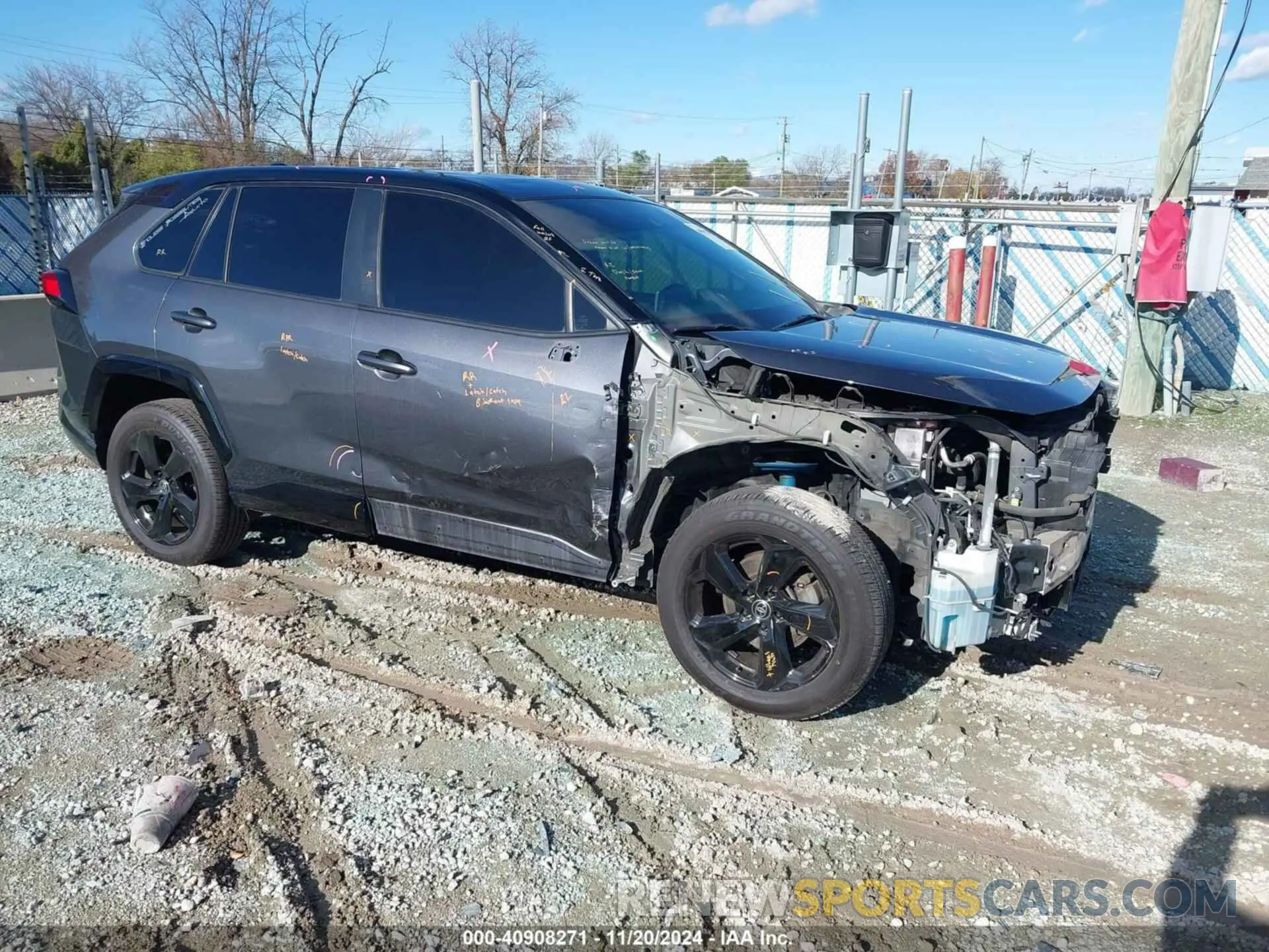 1 fotografías del automóvil dañado JTMEWRFV9LD541749 TOYOTA RAV4 HYBRID 2020