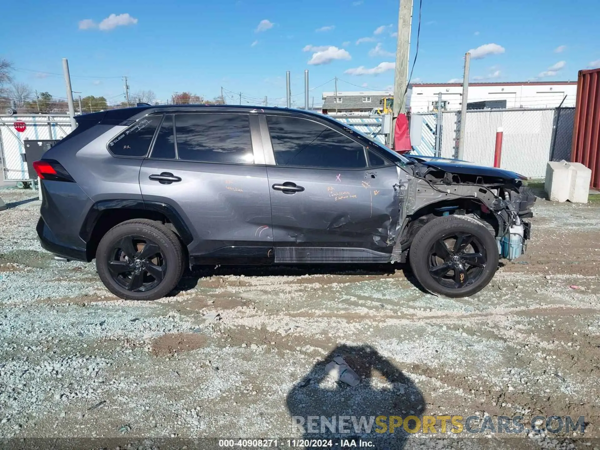 13 fotografías del automóvil dañado JTMEWRFV9LD541749 TOYOTA RAV4 HYBRID 2020