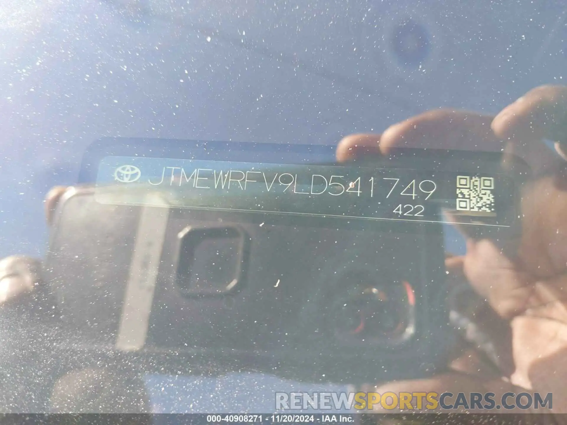 9 fotografías del automóvil dañado JTMEWRFV9LD541749 TOYOTA RAV4 HYBRID 2020