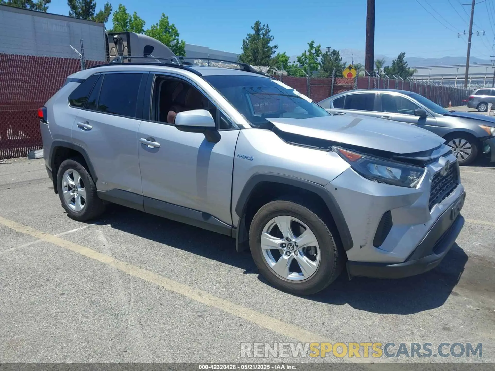 1 fotografías del automóvil dañado JTMLWRFV0LD068038 TOYOTA RAV4 HYBRID 2020