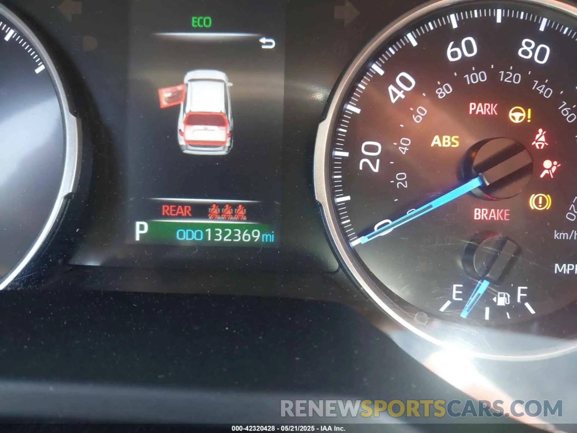 15 fotografías del automóvil dañado JTMLWRFV0LD068038 TOYOTA RAV4 HYBRID 2020