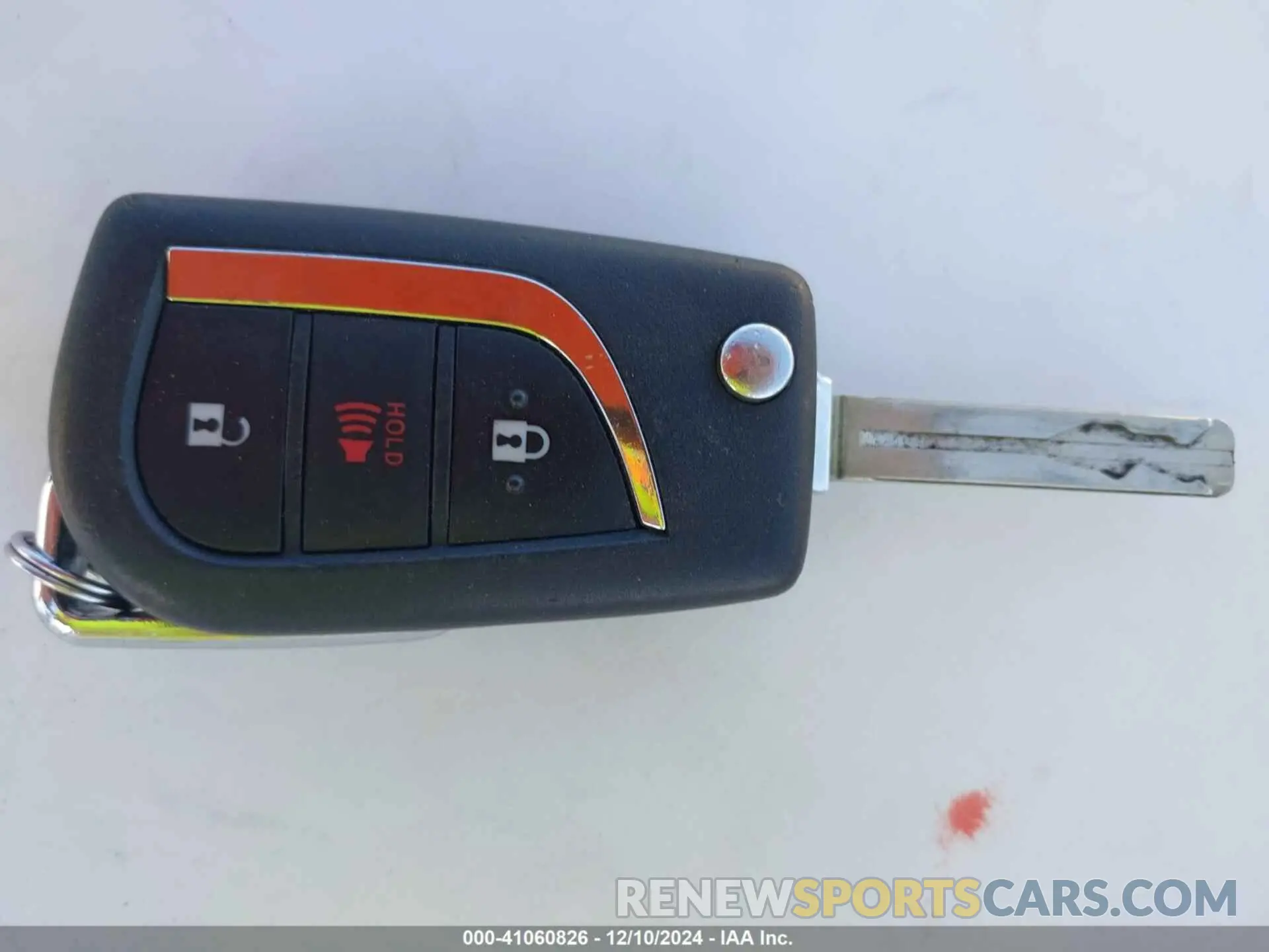 11 fotografías del automóvil dañado JTMM6RFV7LD002350 TOYOTA RAV4 HYBRID 2020