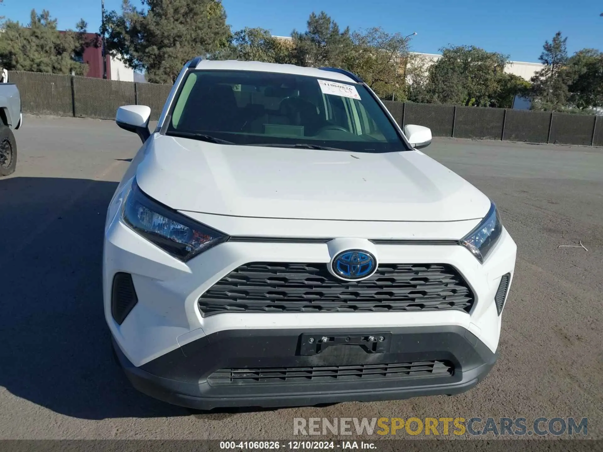 13 fotografías del automóvil dañado JTMM6RFV7LD002350 TOYOTA RAV4 HYBRID 2020