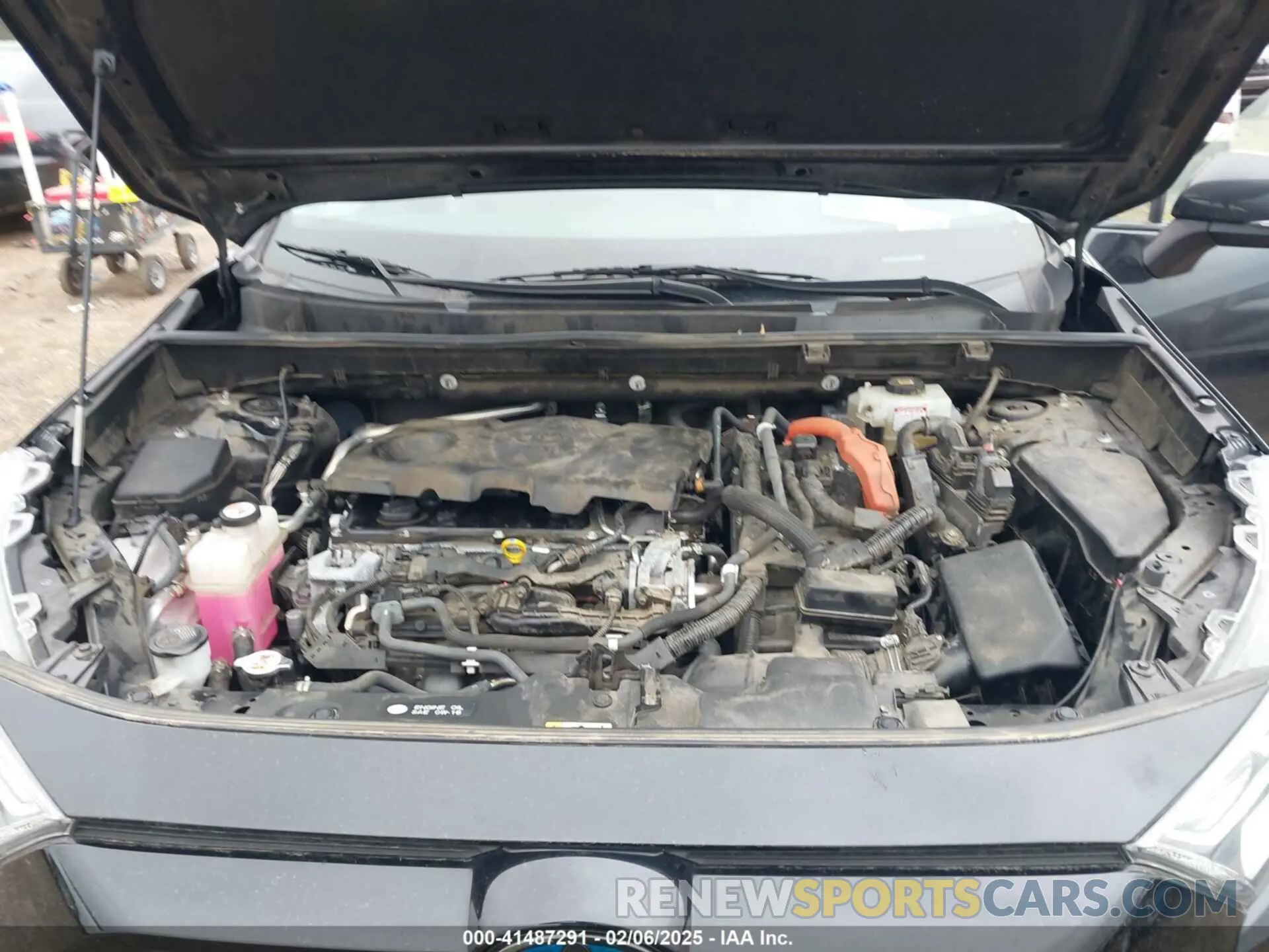 10 fotografías del automóvil dañado JTMR6RFV6LD001177 TOYOTA RAV4 HYBRID 2020
